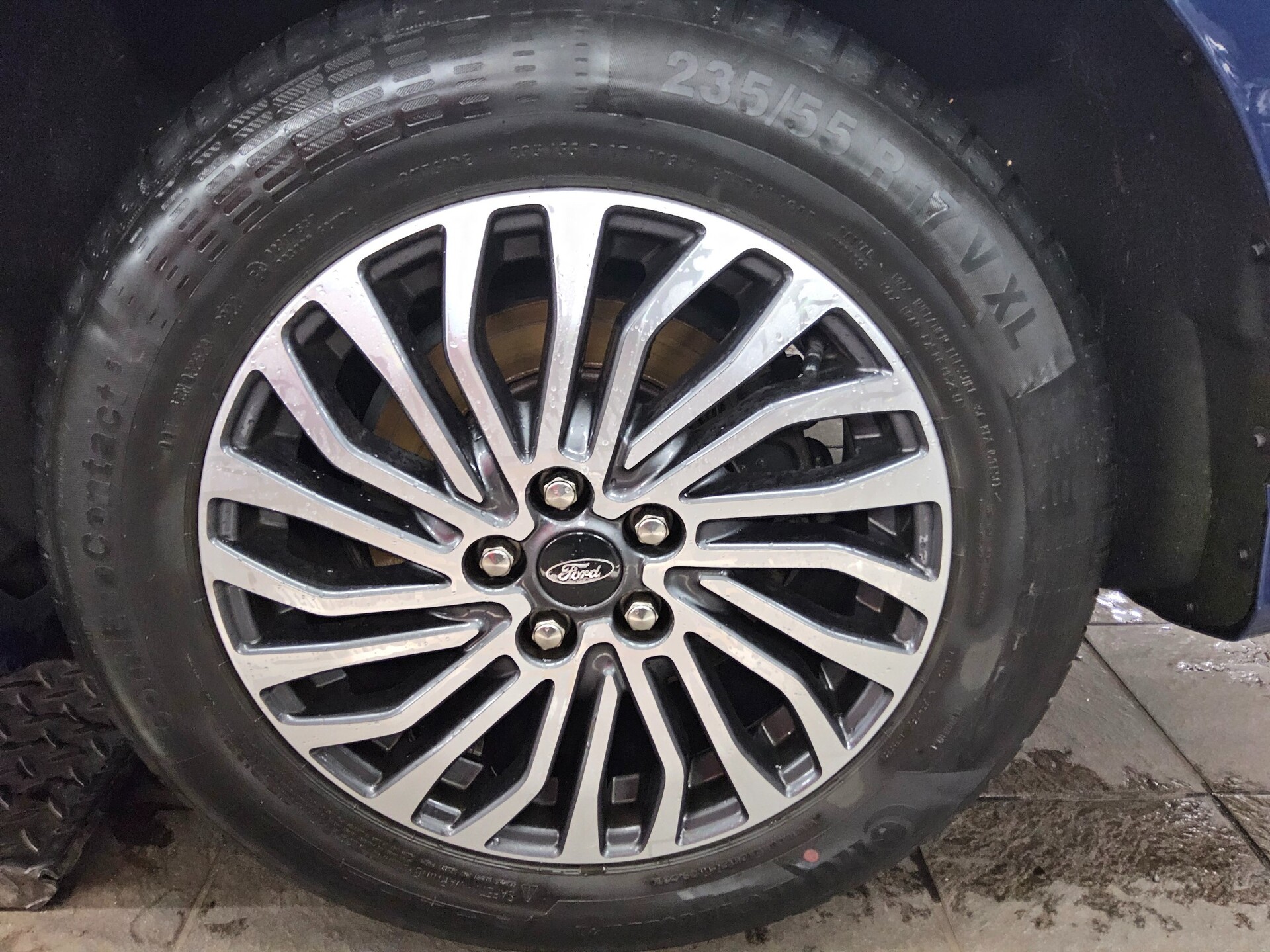 Ford S-Max 2.0 EB Titanium Navi LED RfK AHK DAB PDC 10