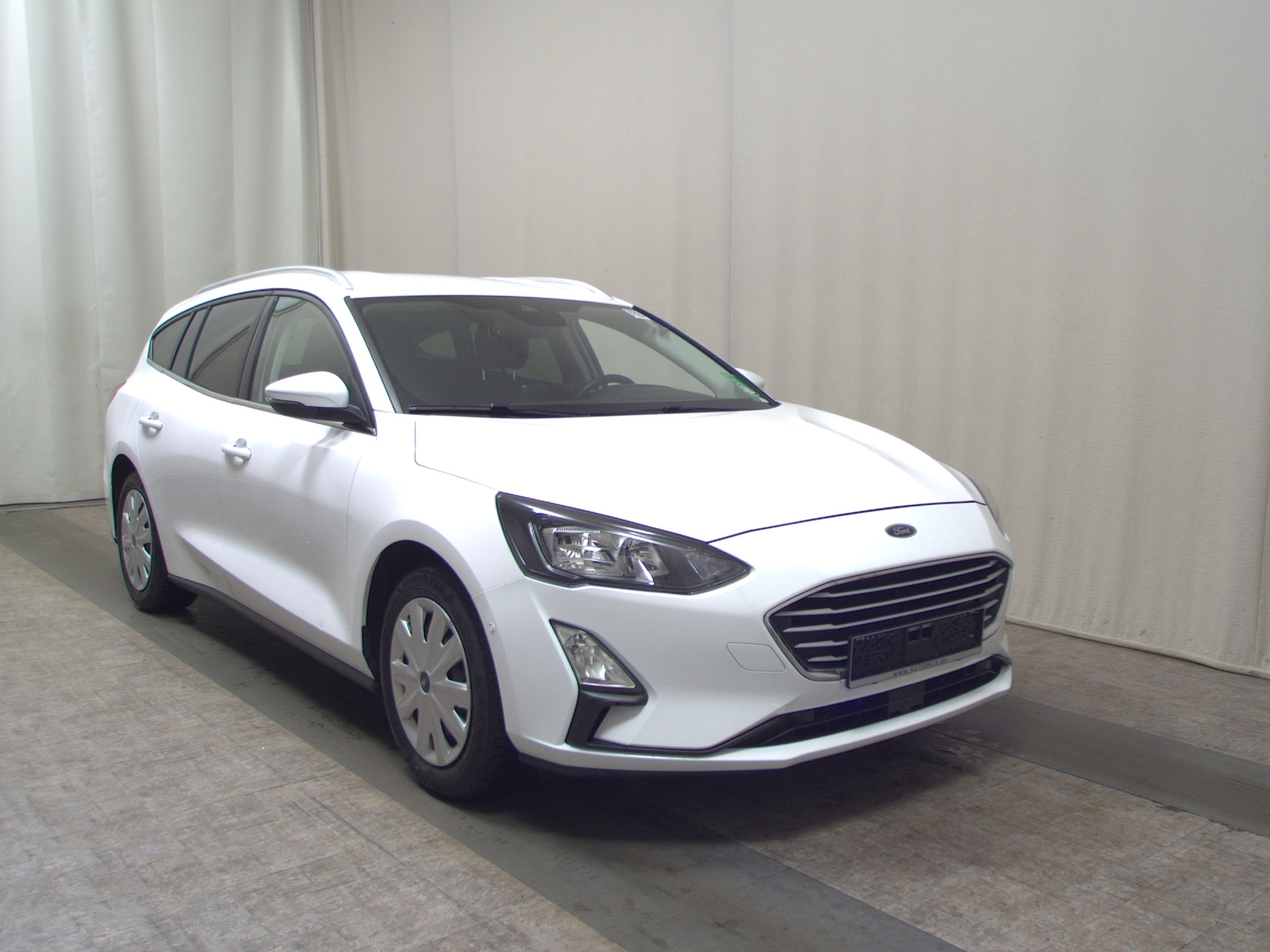 Ford Focus Turnier 1.5 EB Cool&Connect Navi LED AHK 3