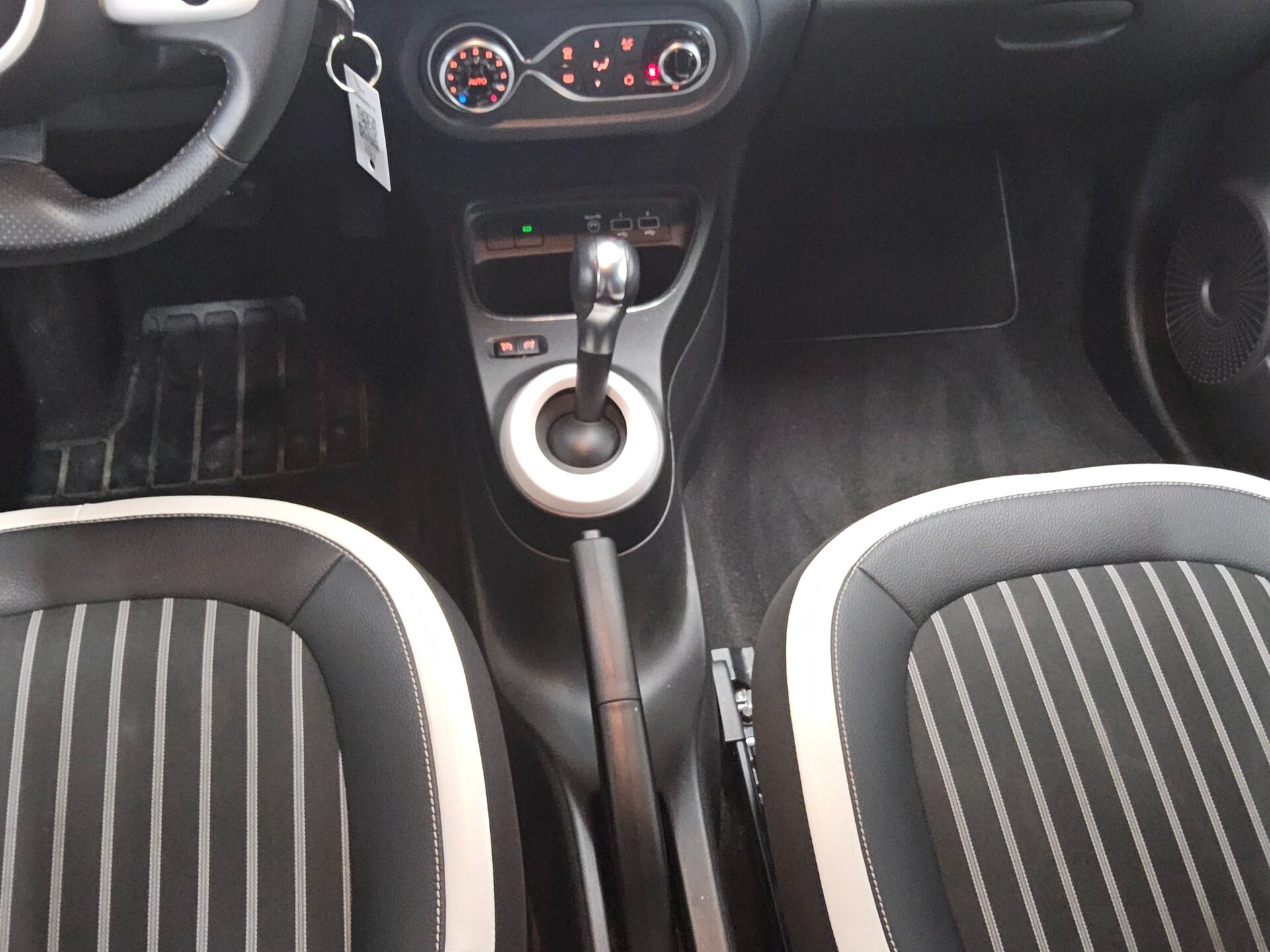 Renault Twingo Electric Techno Electric Navi Shz RFK 6