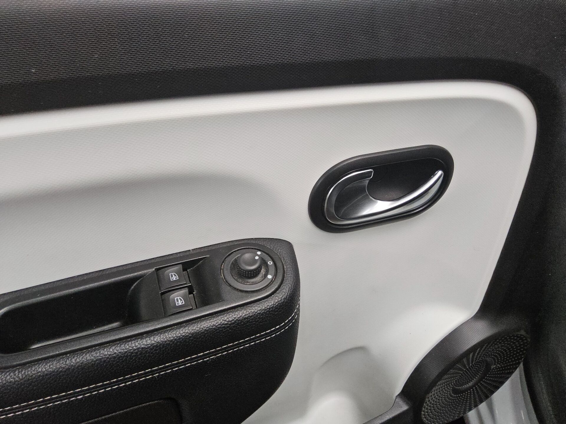 Renault Twingo Electric Techno Electric Navi Shz RFK 9