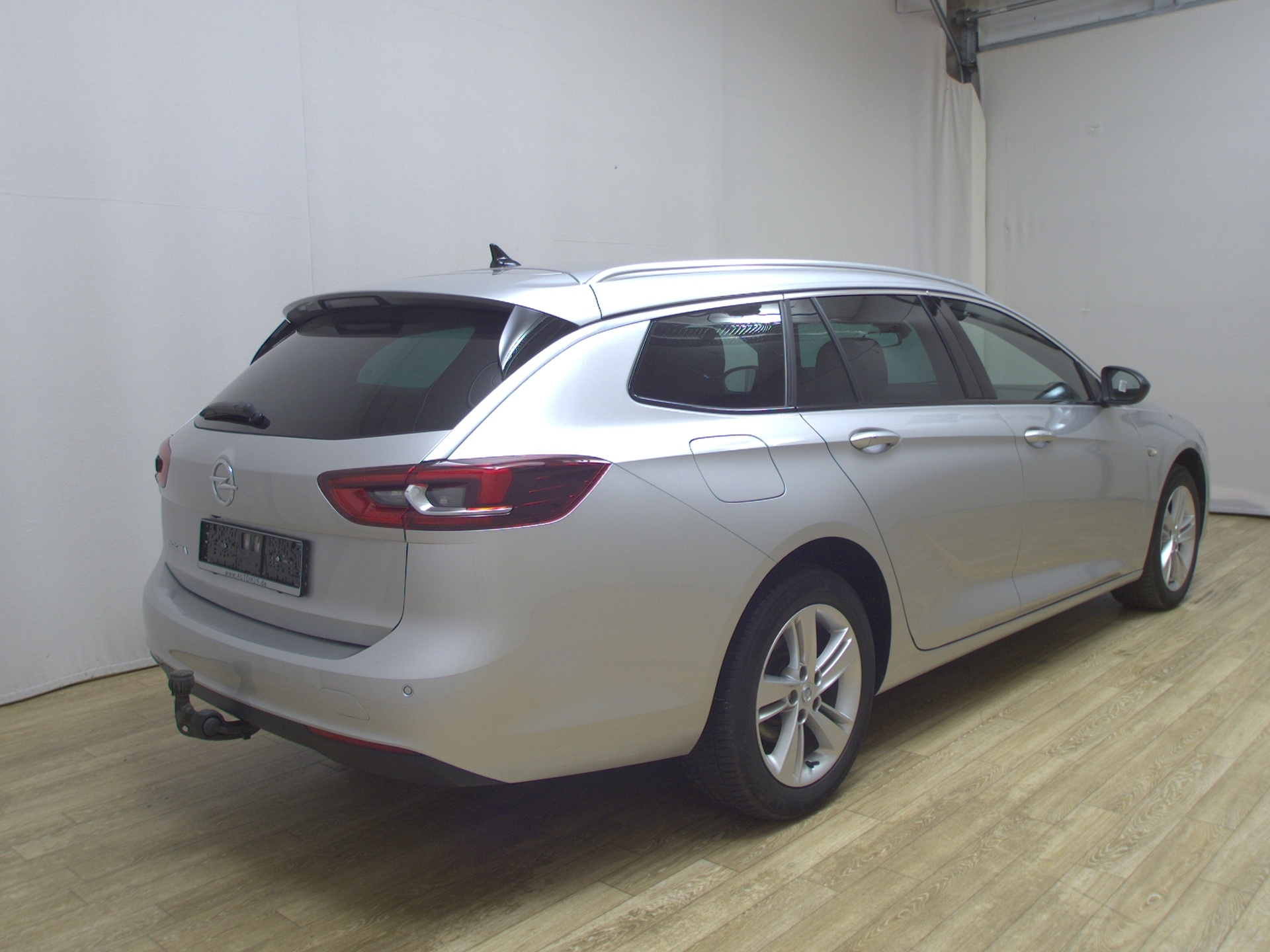 Opel Insignia ST 1.5 D Business Ed. Navi LED AHK PDC 4