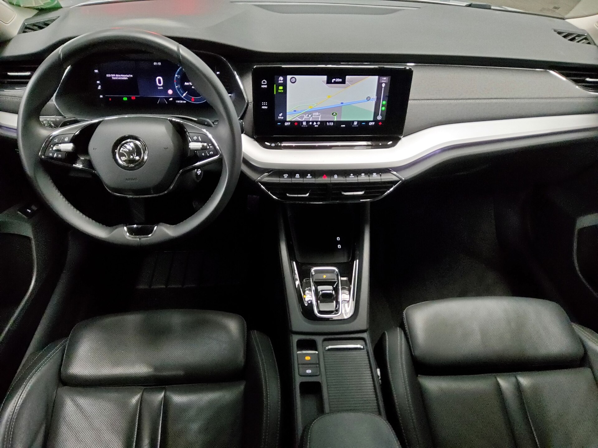 Skoda Octavia Kombi 2.0 TDI Style Leder Navi LED vc 5