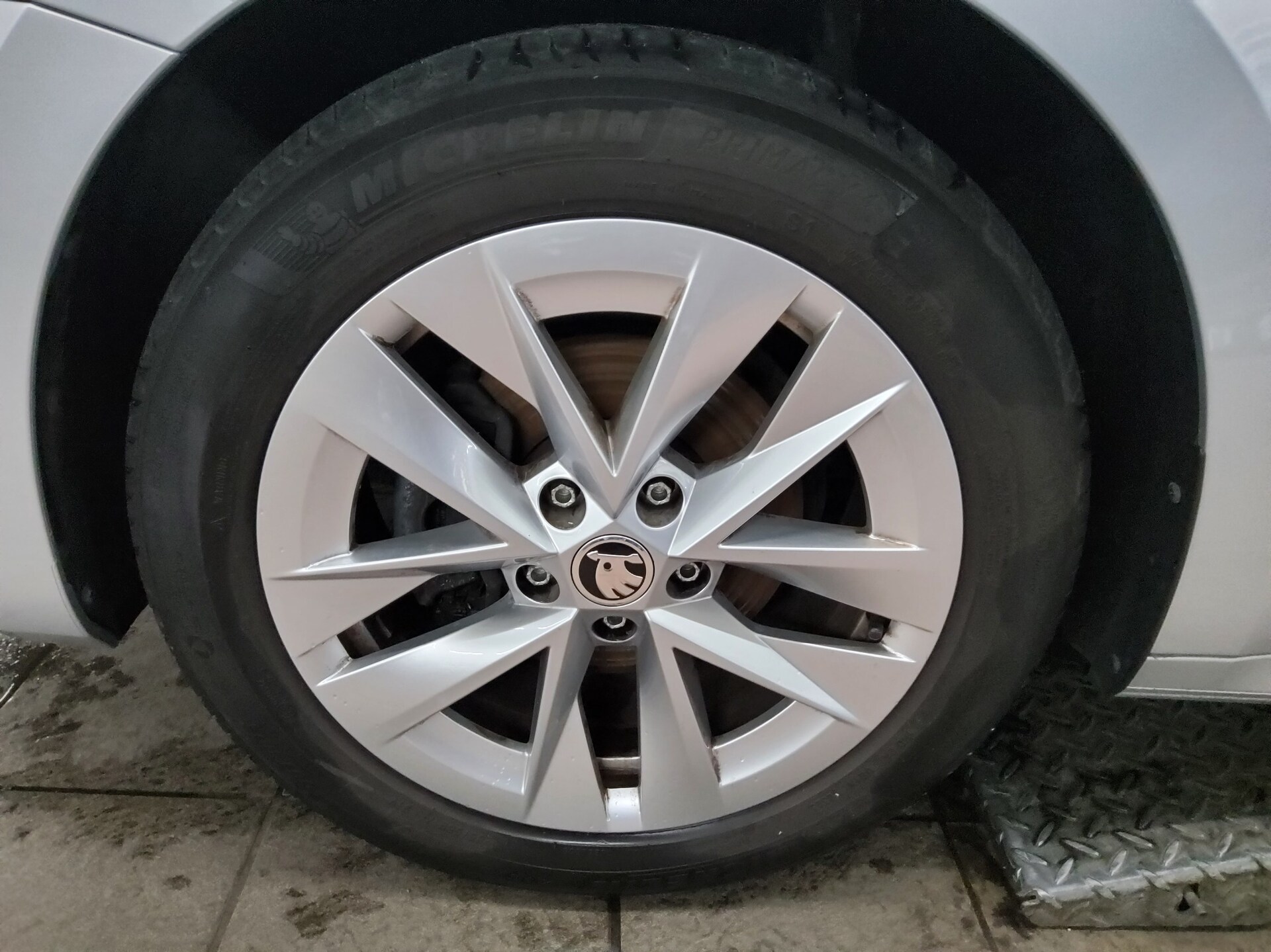 Skoda Octavia Kombi 2.0 TDI Style Leder Navi LED vc 10