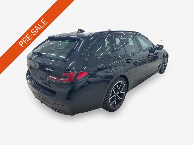 BMW 530e Touring M-Sport SPORTSITZE KLIMAAUT LED RADIO SHZ 3