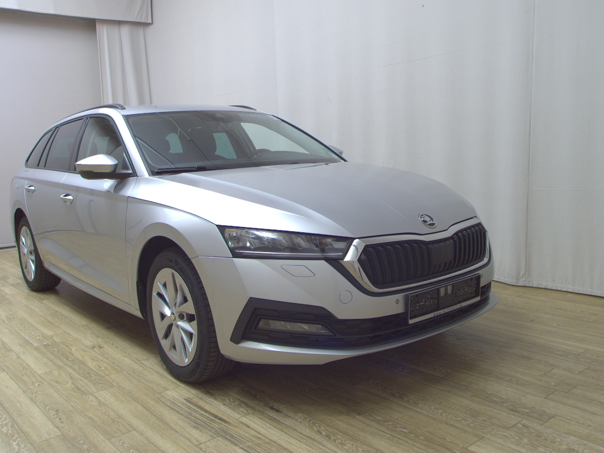 Skoda Octavia Kombi 2.0 TDI Ambition Navi LED AID Shz 3
