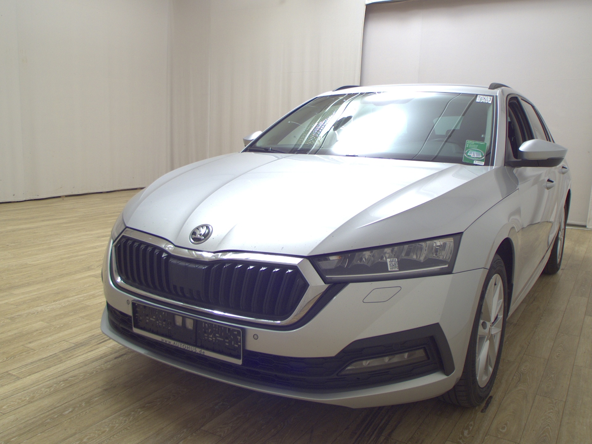 Skoda Octavia Kombi 2.0 TDI Ambition Navi LED AID Shz 2
