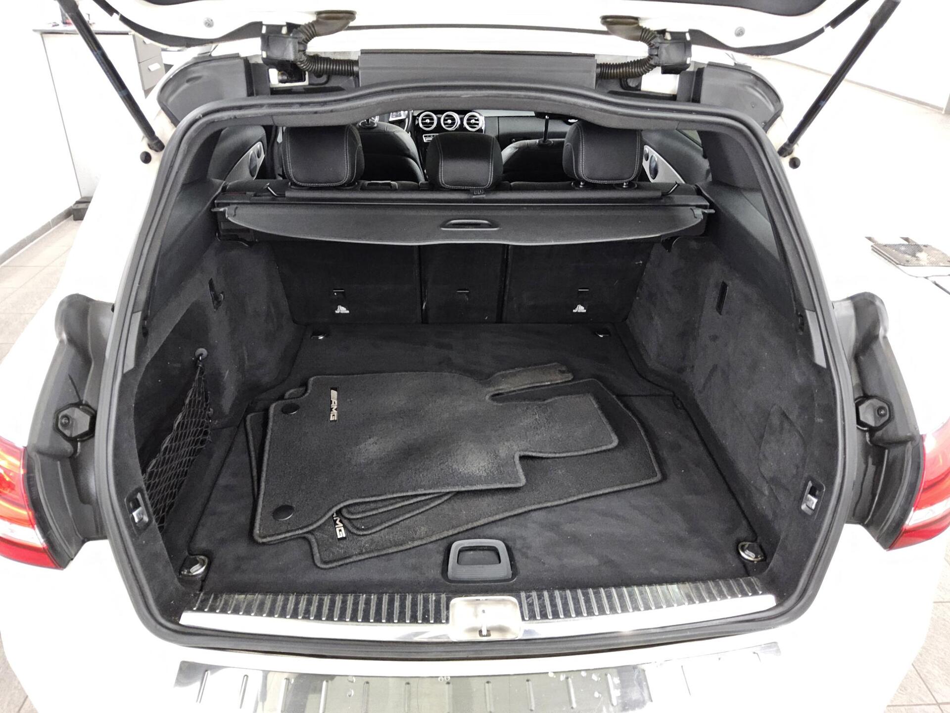 Mercedes-Benz C 250 T d 4M AMG-Line Navi Pano Burmester LED 12