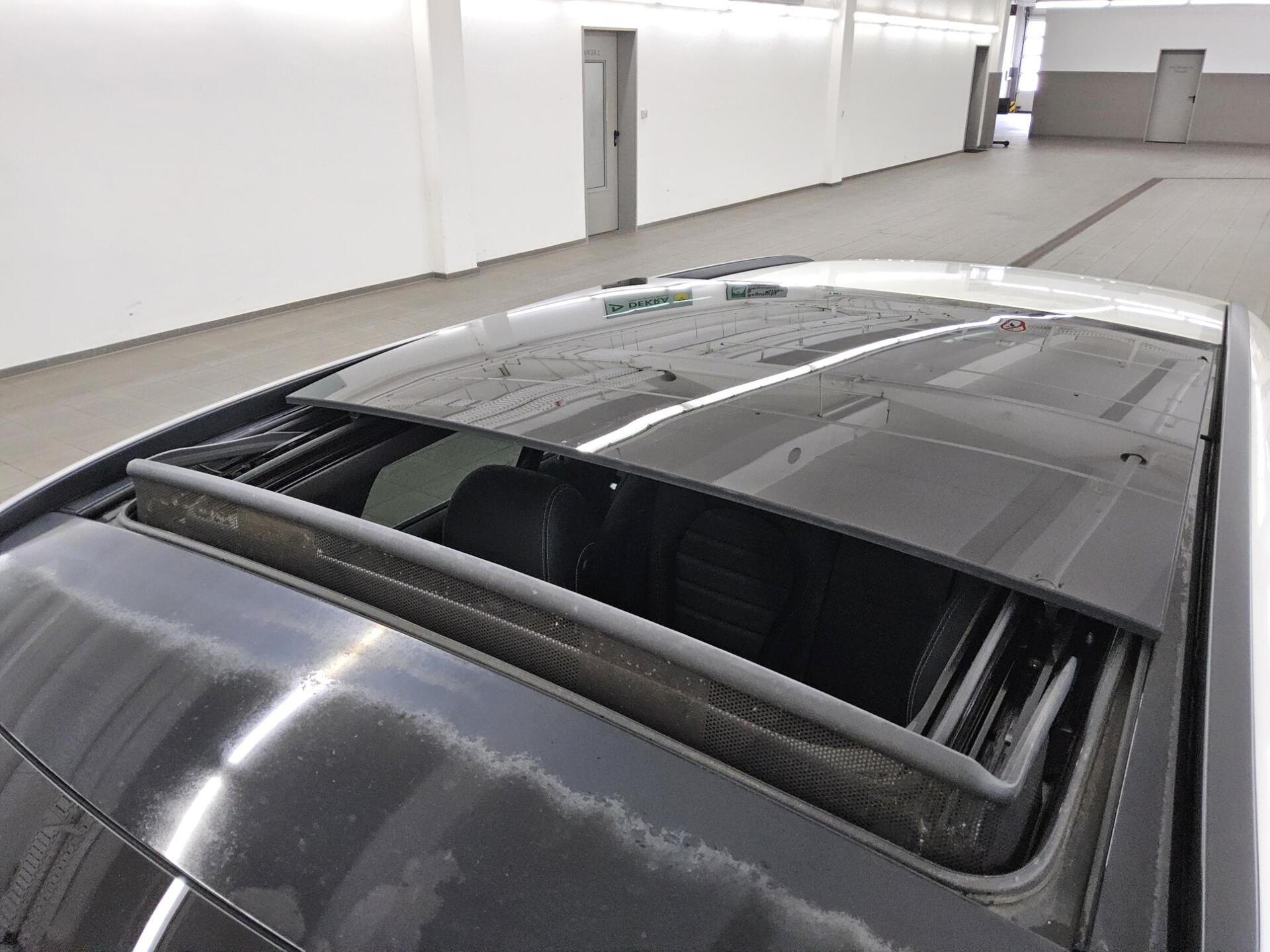 Mercedes-Benz C 250 T d 4M AMG-Line Navi Pano Burmester LED 11