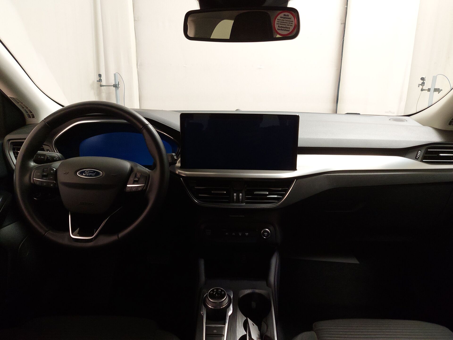 Ford Focus Turnier Titanium X NAVI LED SPORTSITZE SHZ PDC 16