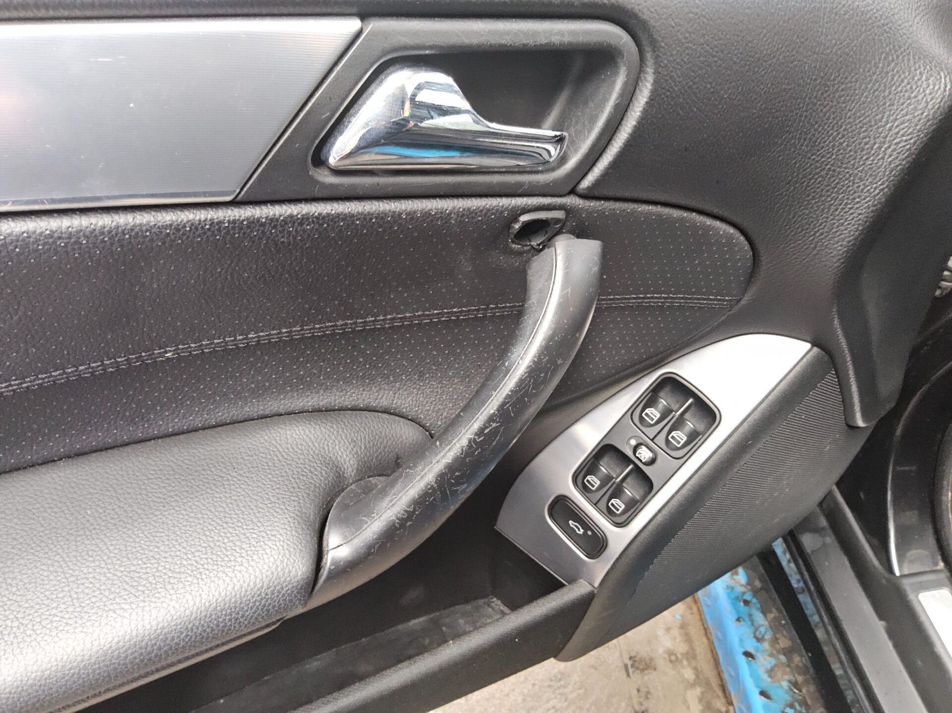 Mercedes-Benz C 200 Navi Xenon SHz 9