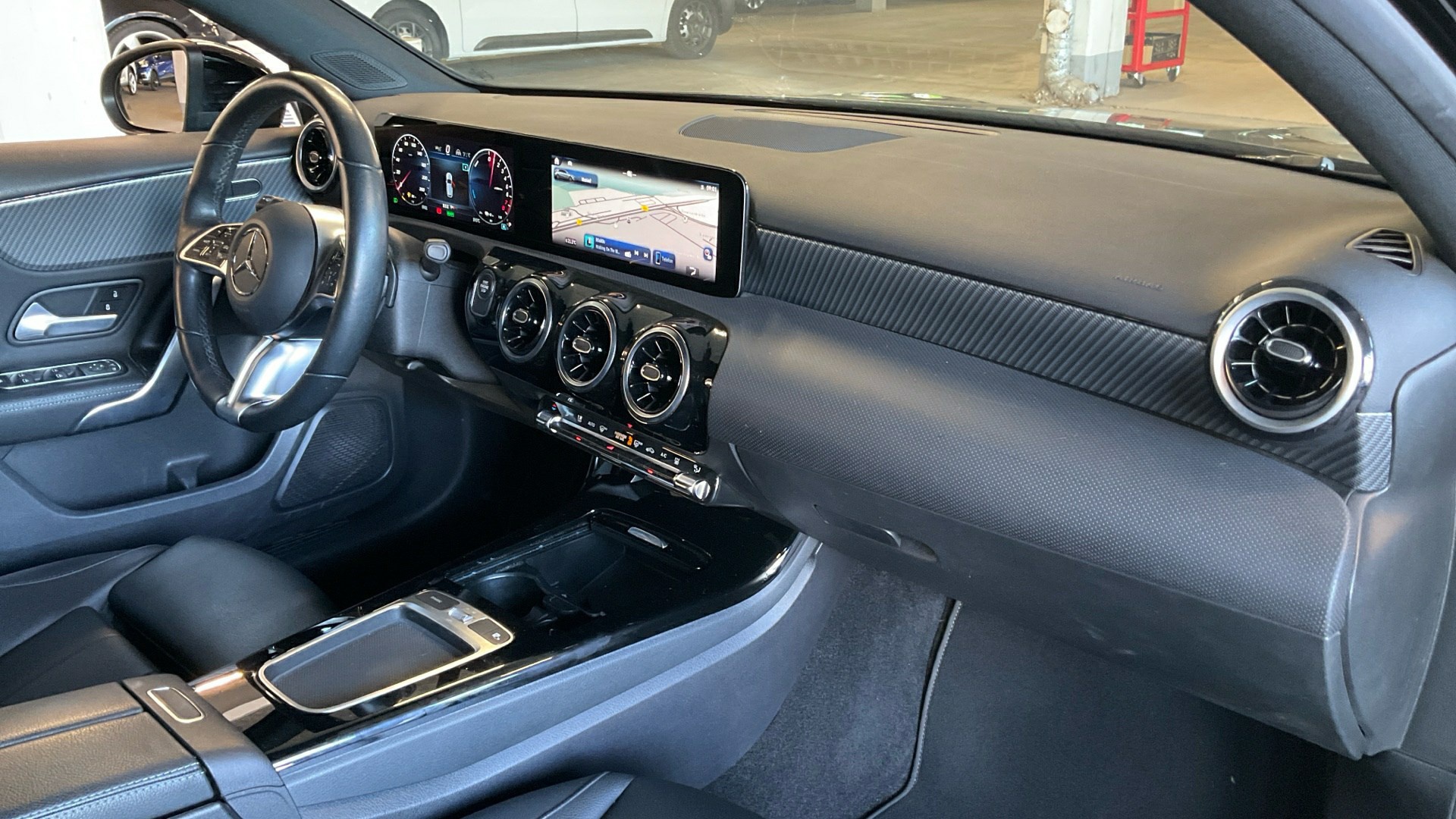 Mercedes-Benz A 250 e Progressive Leder Navi MB-LED Pano 5