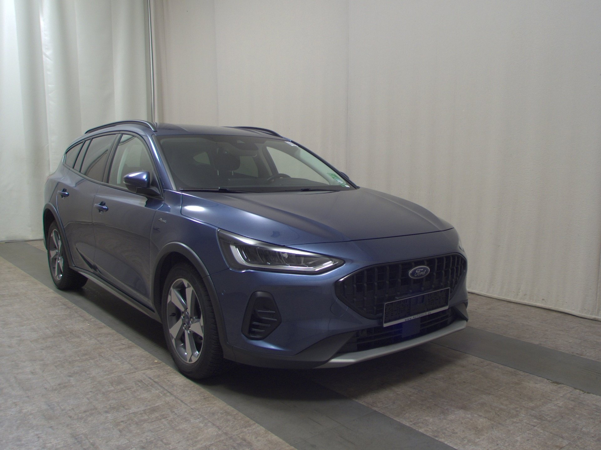 Ford Focus 1.5 EB Active Navie LED Shz AHK 3