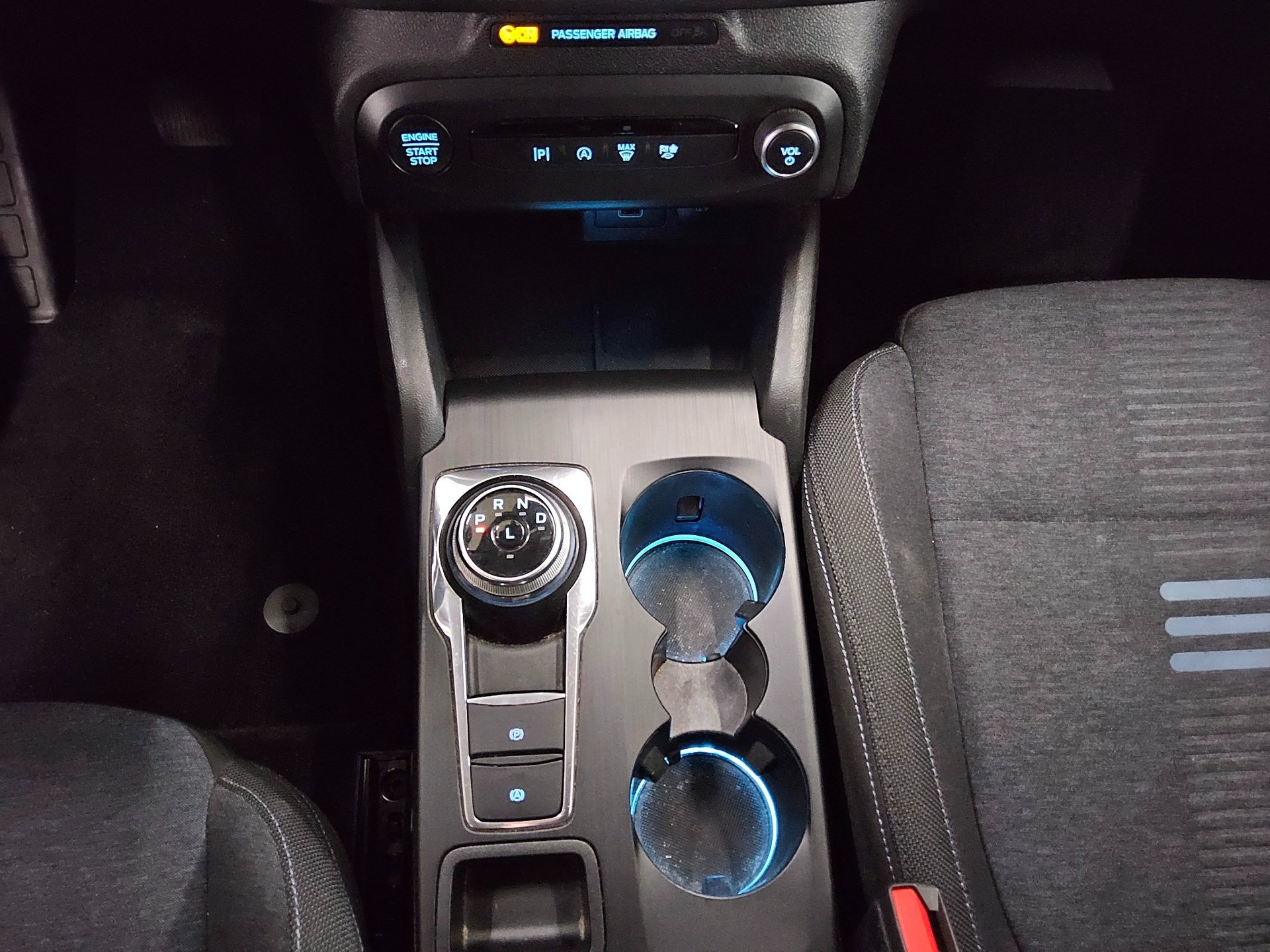 Ford Focus 1.5 EB Active Navie LED Shz AHK 6