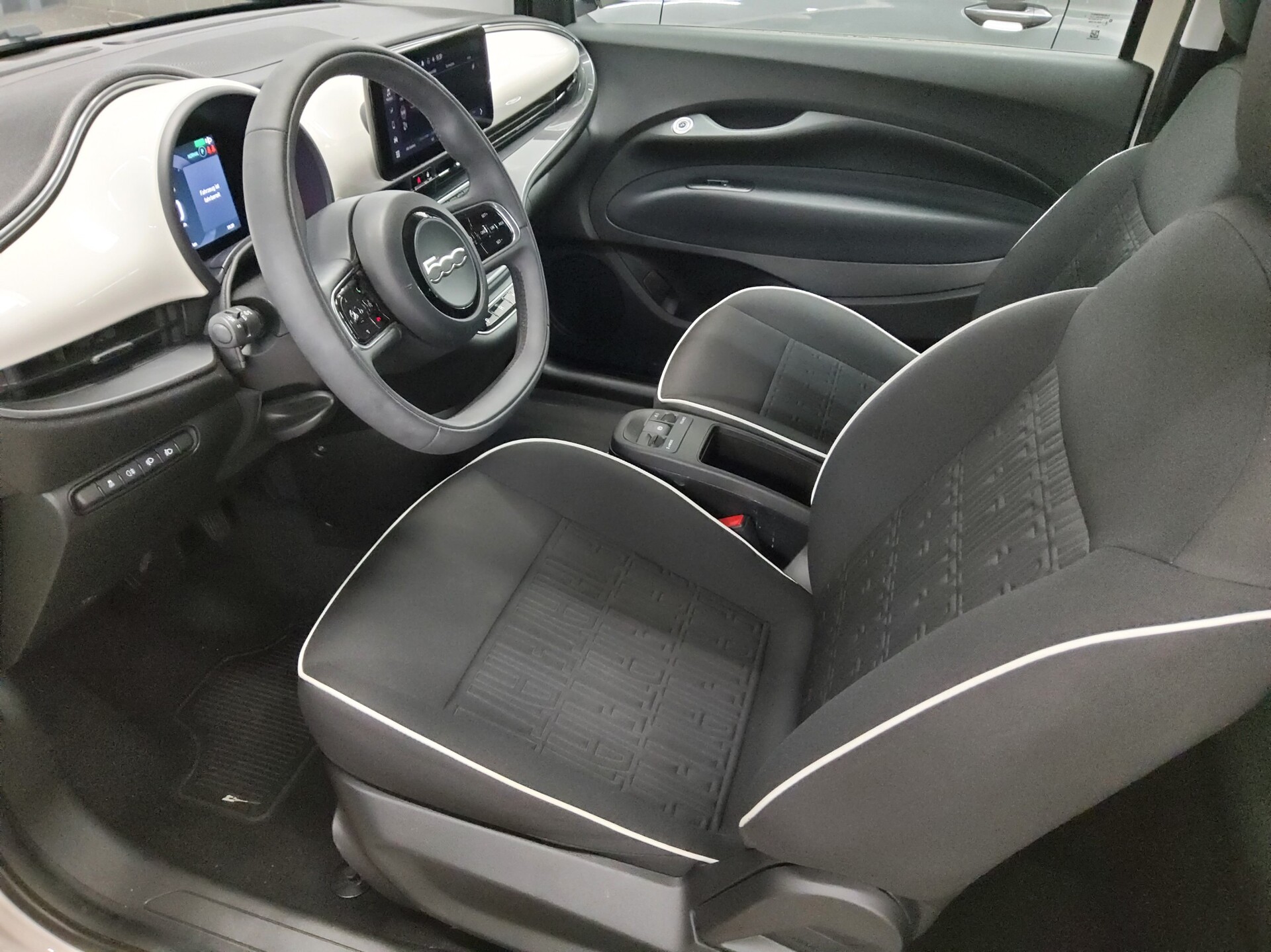 Fiat 500e 9