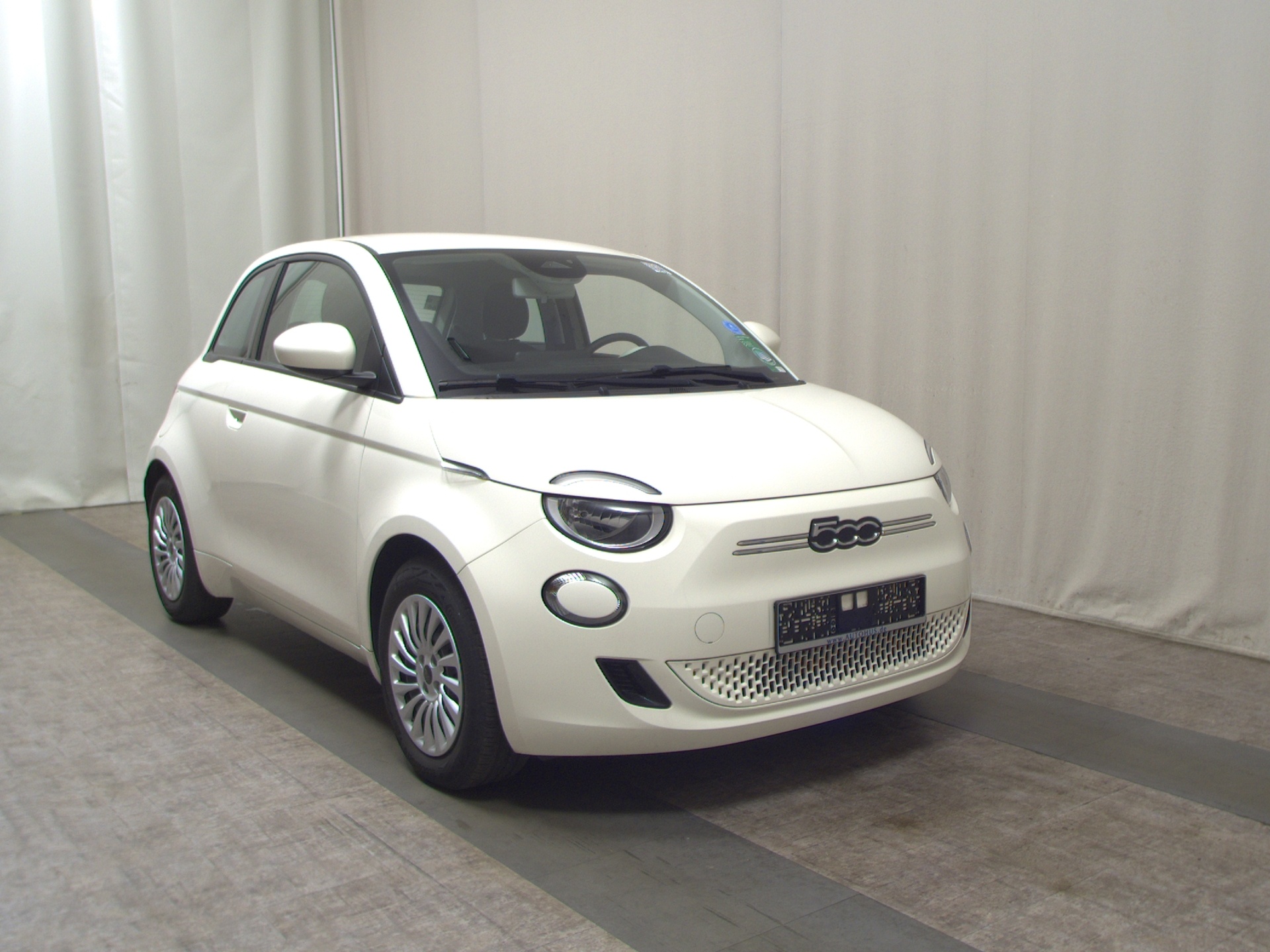 Fiat 500e 3