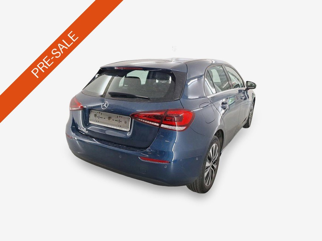 Mercedes-Benz A 250 e T-Leder Navi LED RFK 4