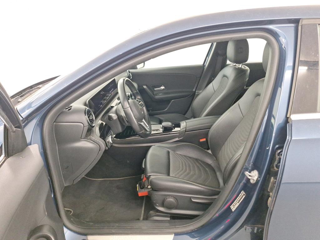 Mercedes-Benz A 250 e T-Leder Navi LED RFK 7