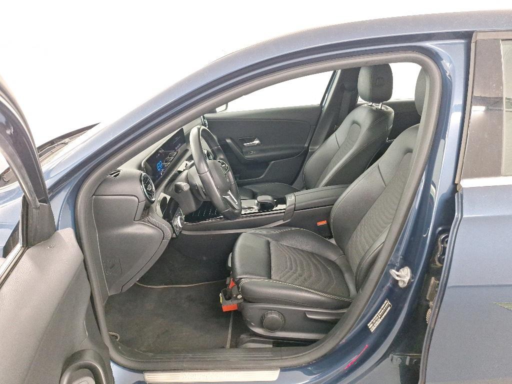 Mercedes-Benz A 250 e T-Leder Navi LED RFK 6