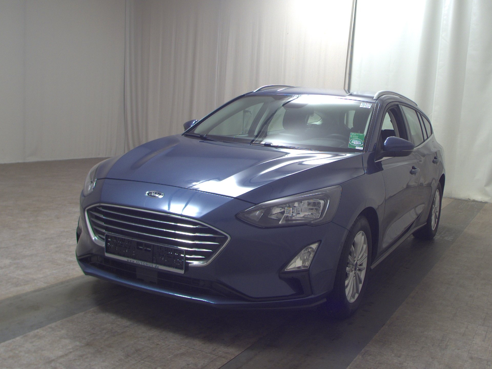 Ford Focus Turnier 1.0 EB Titanium Navi LED RFK 2