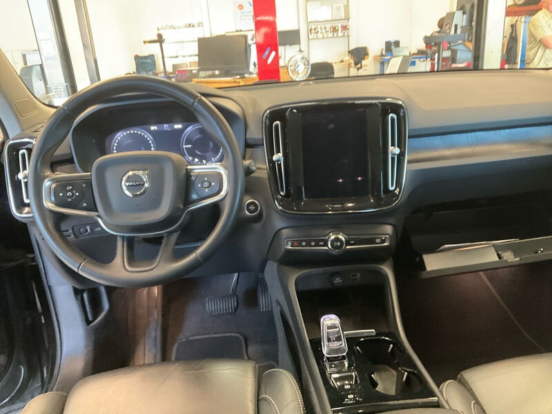Volvo XC40 T4 Recharge Leder Navi LED 5