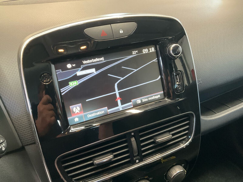 Renault Clio Grandtour 0.9 TCe RADIO TEMPO 8