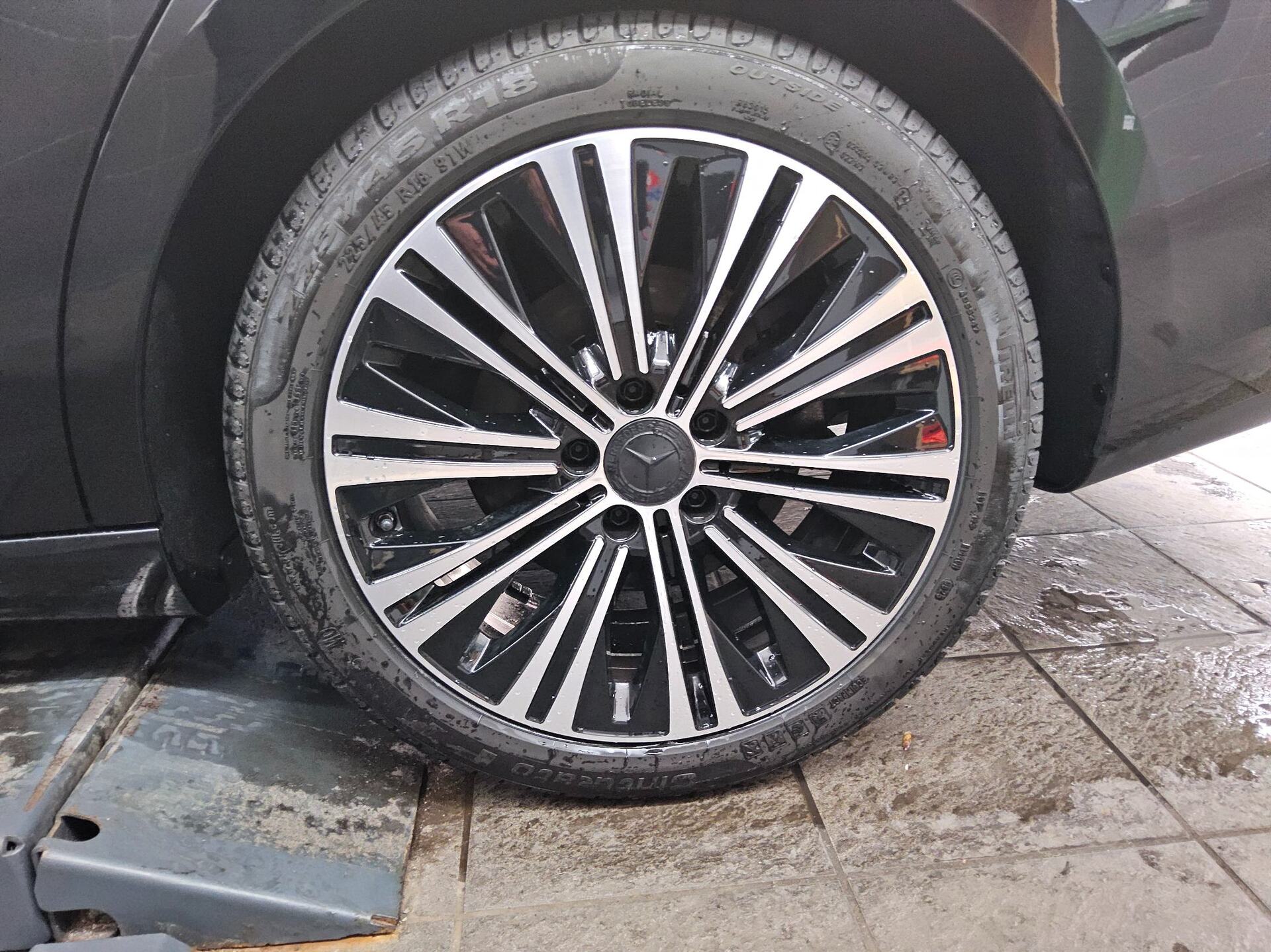 Mercedes-Benz CLA 200 SB d Progressive T-Leder Navi LED MBUX high 11