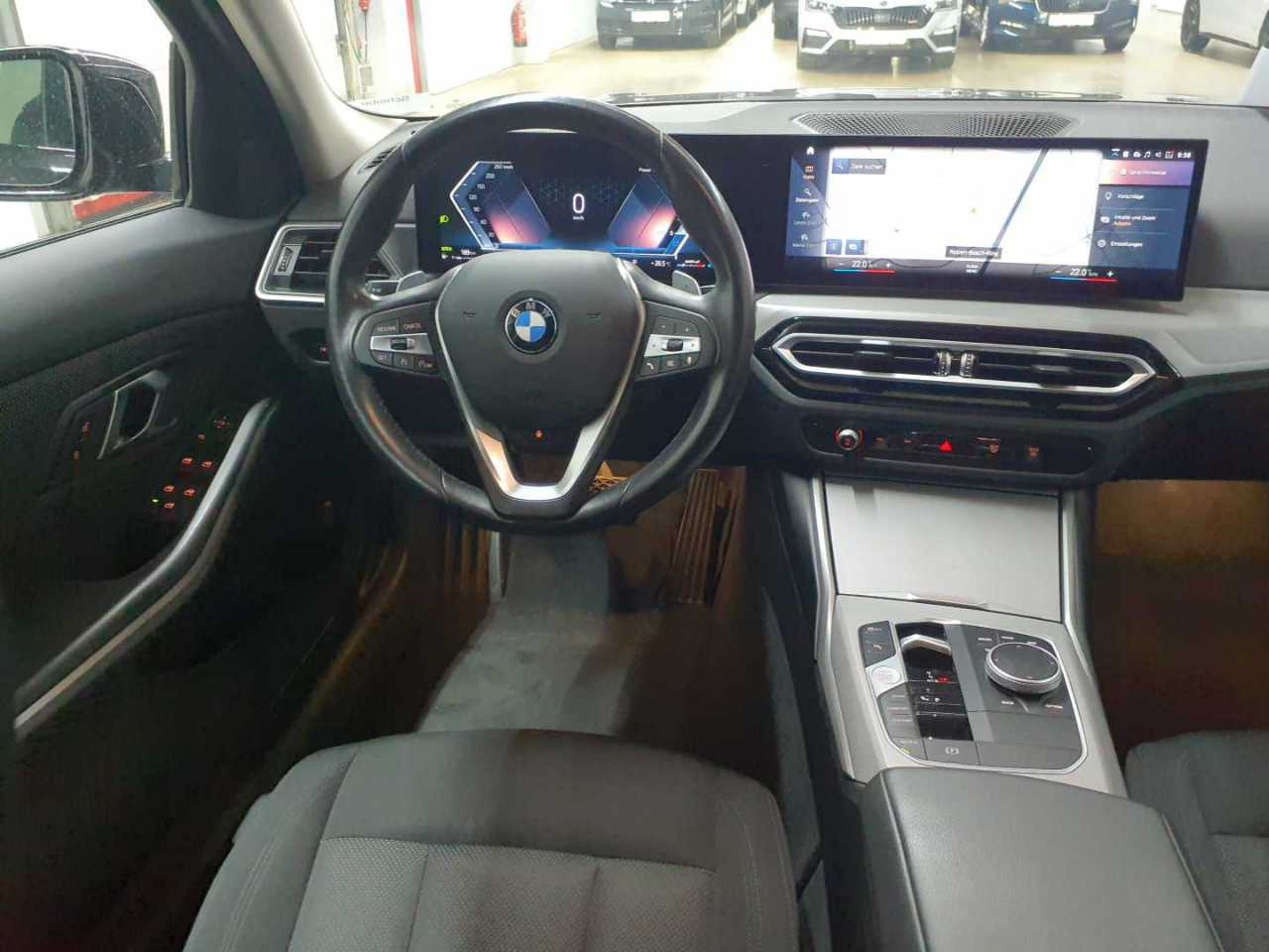 BMW 320dA xDr M-Sport NAVI LED SHZ PDC 3