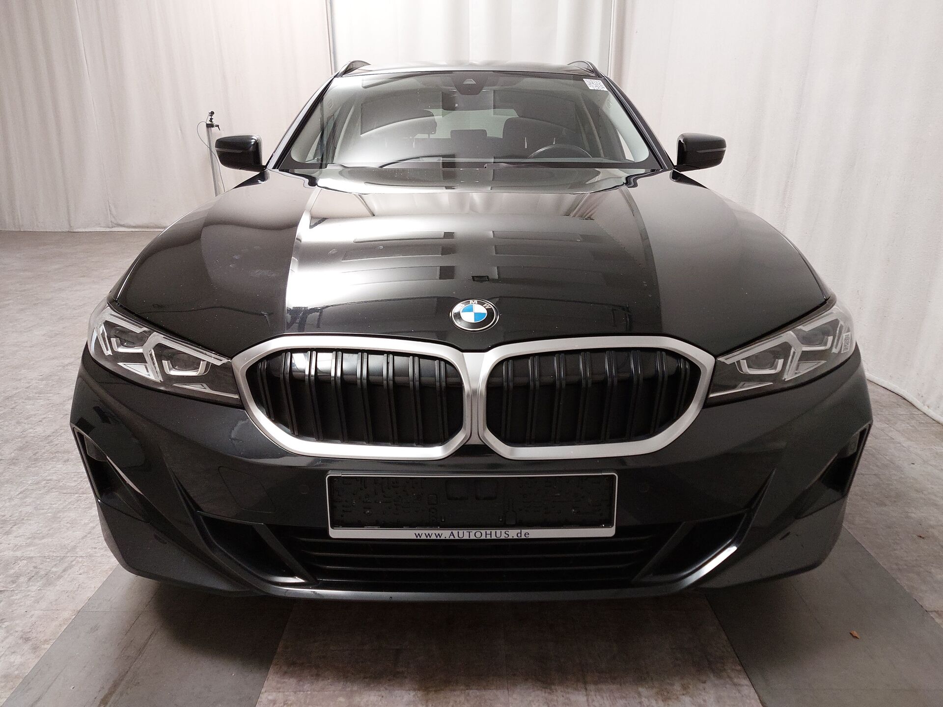 BMW 320d xDr M-Sport NAVI LED SHZ PDC 5