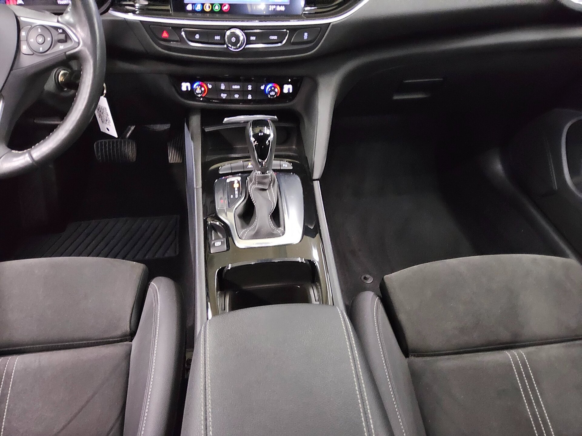 Opel Insignia ST 1.5 D Elegance Navi LED T-Leder 6