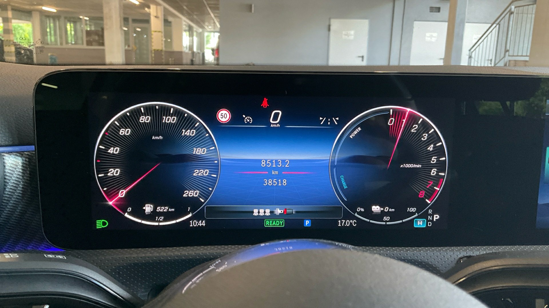 Mercedes-Benz A 250 e Progressive T-Leder Navi LED 7