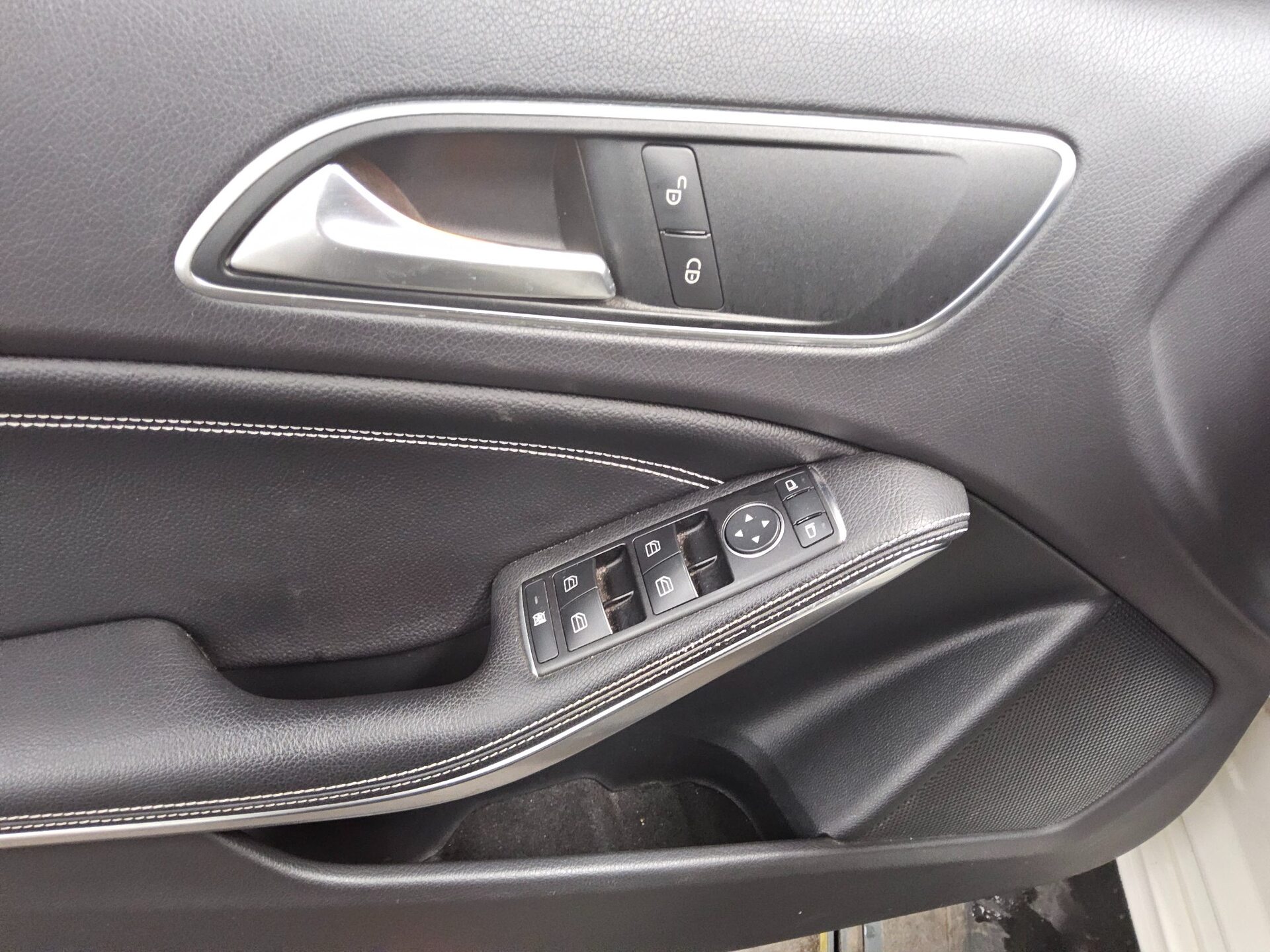 Mercedes-Benz A 220 CDI Urban Xenon Night Navi 9