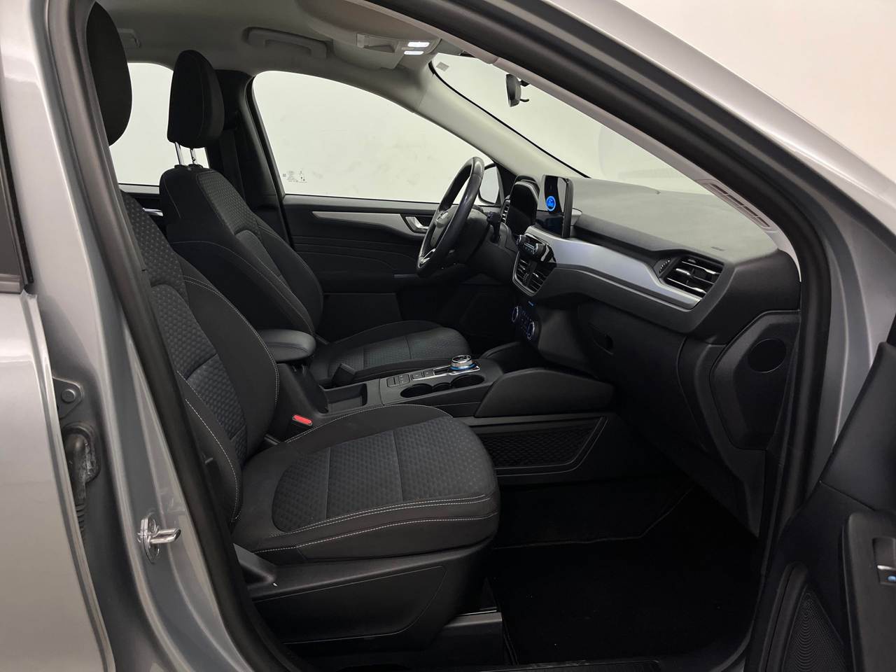 Ford Kuga 1.5 EB Cool&Connect PDC 6