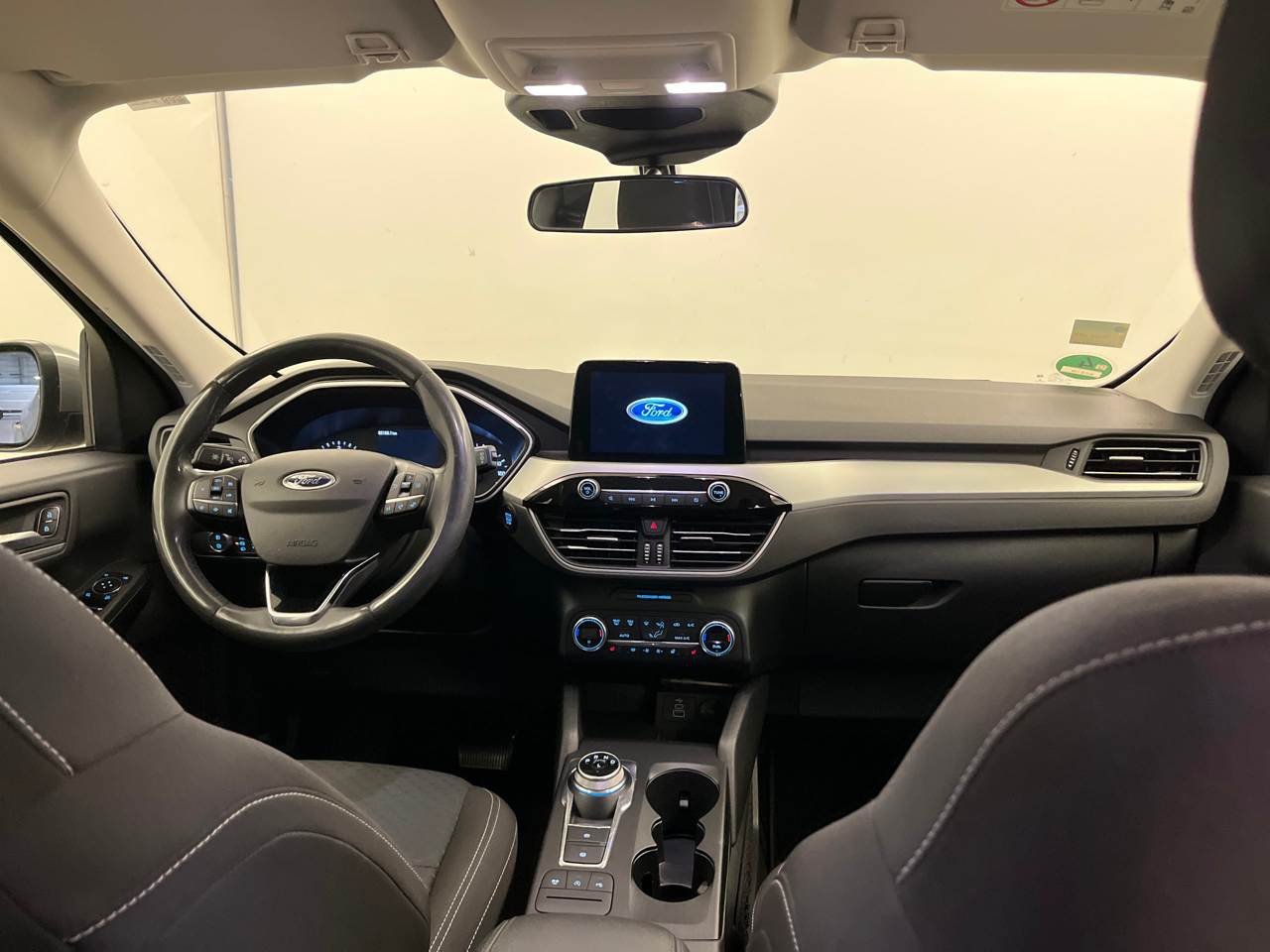 Ford Kuga 1.5 EB Cool&Connect PDC 5