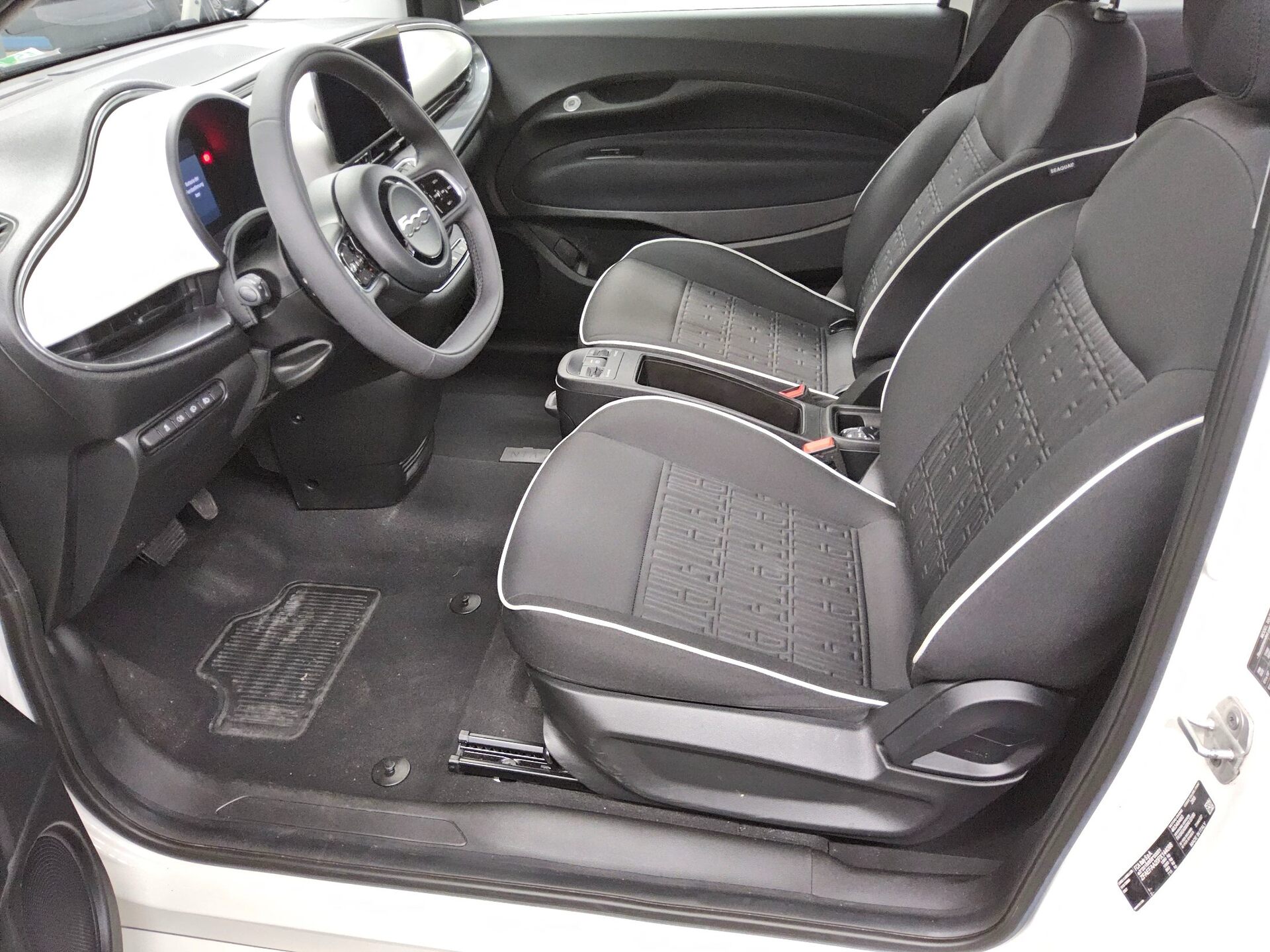 Fiat 500e 9