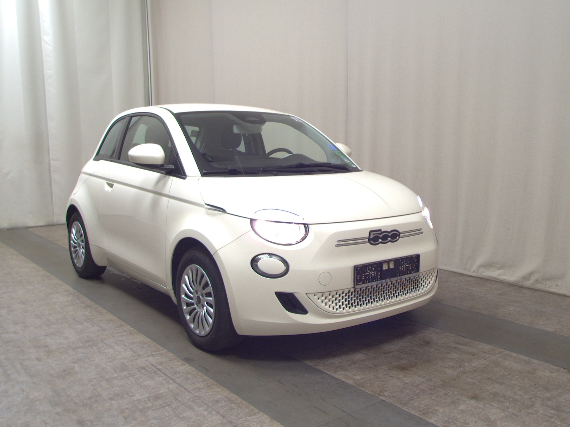 Fiat 500e 3