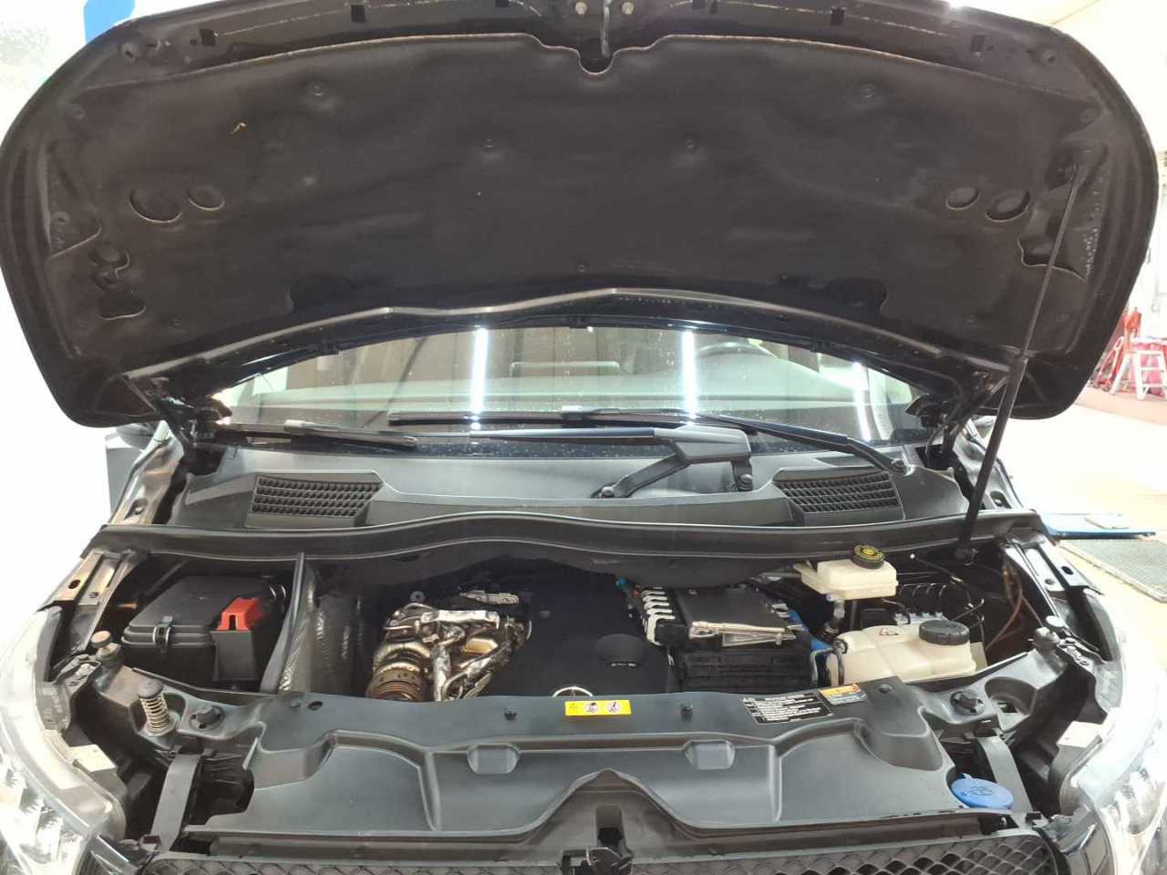 Mercedes-Benz V 250 Lang d Avantgarde NAVI SHZ RFK LED LEDER 11