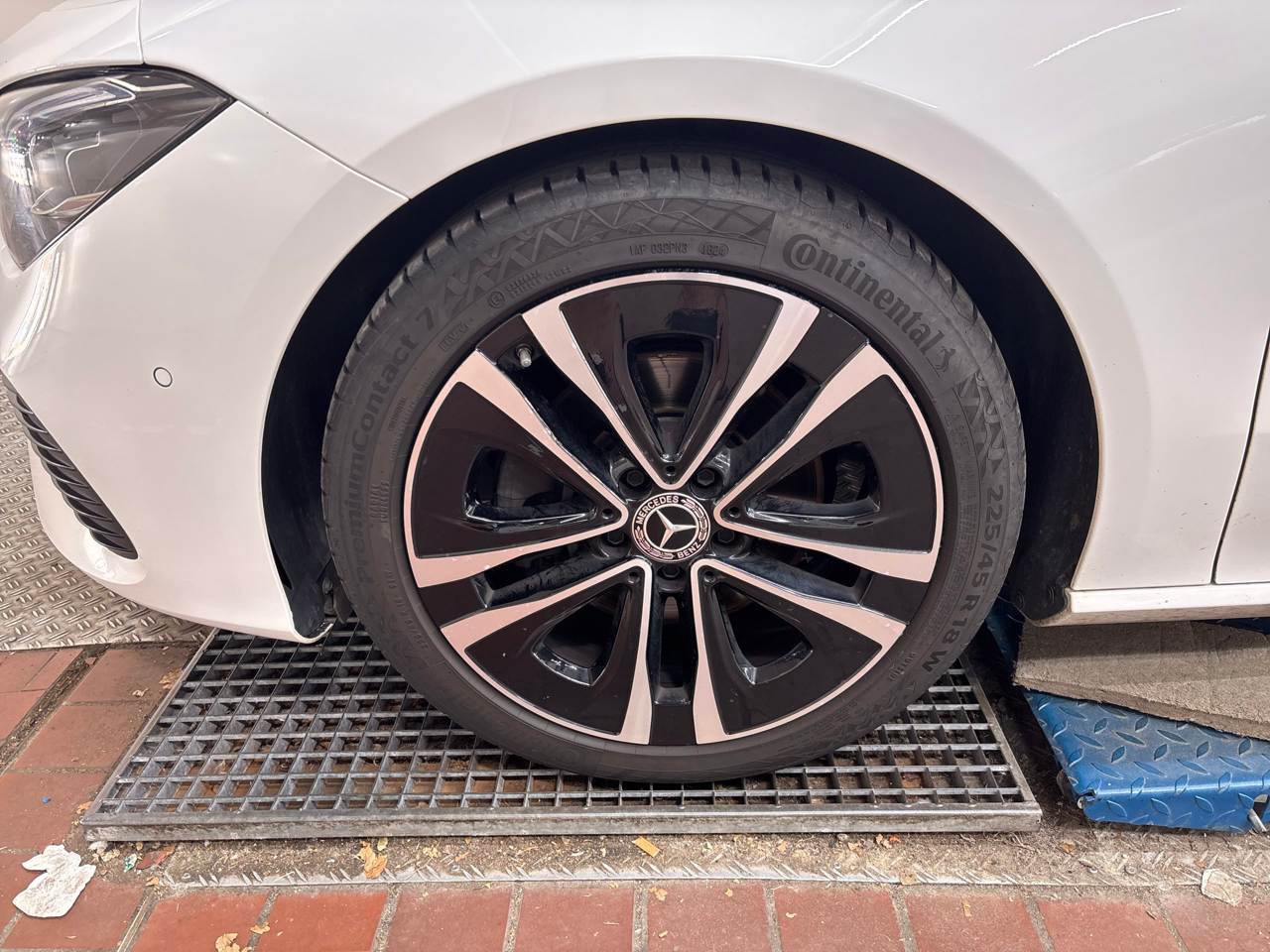 Mercedes-Benz CLA 180 SB d Progressive NAVI KLIMAAUT LED SPORTSITZE SHZ 12