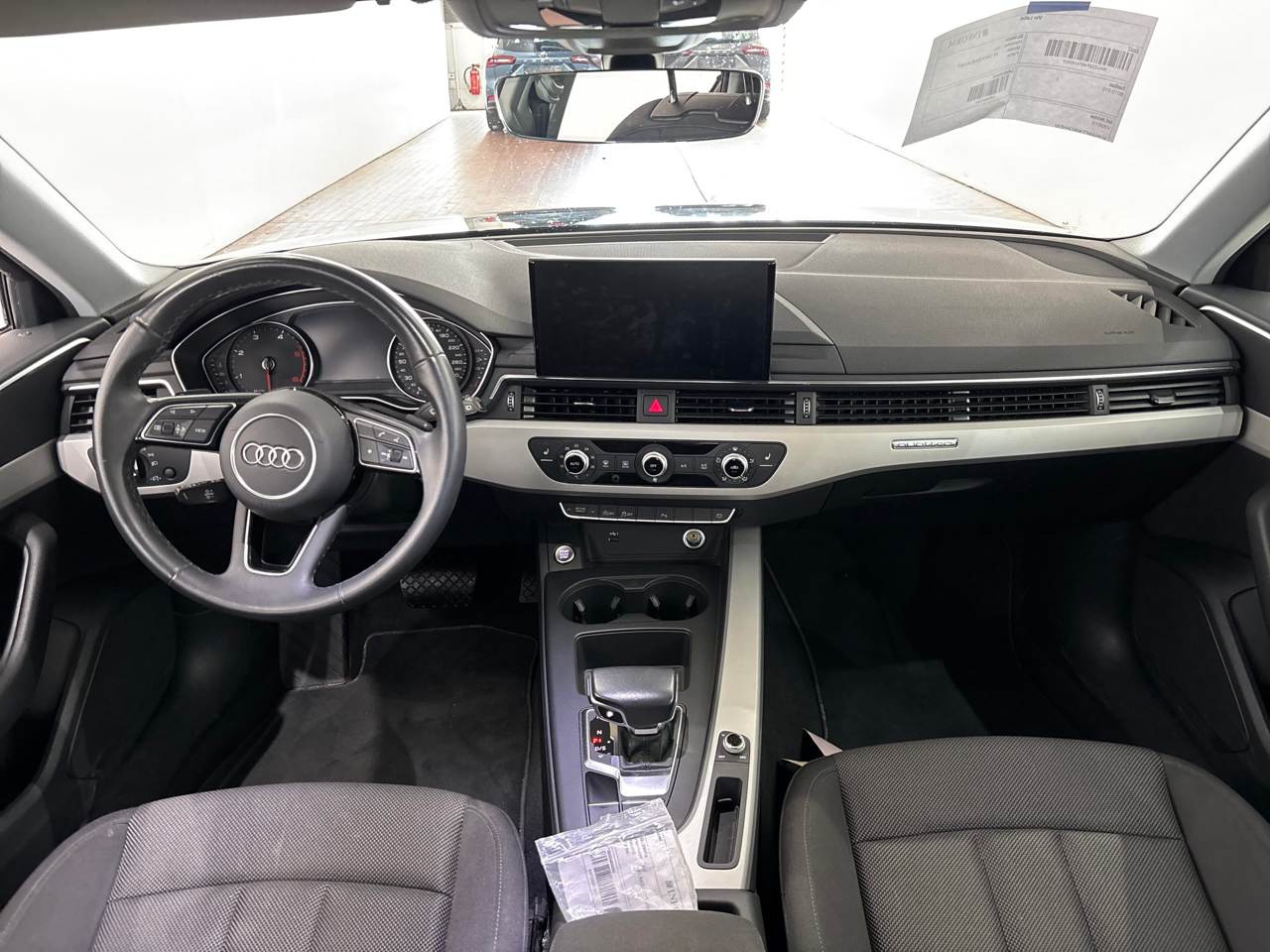Audi A4 Avant 40 TDI Qu. NAVI KLIMAAUT LED SHZ PDC 5