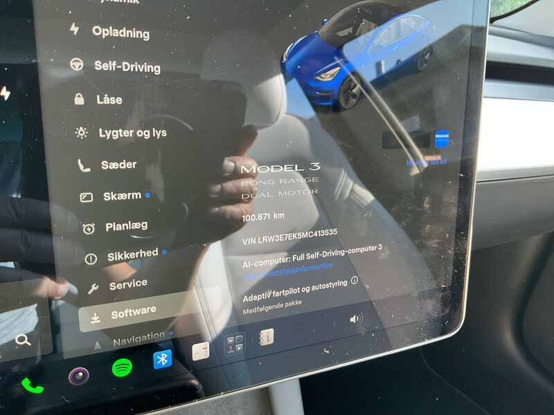 Tesla Model 3 Long Range AWD Leder Navi LED 10