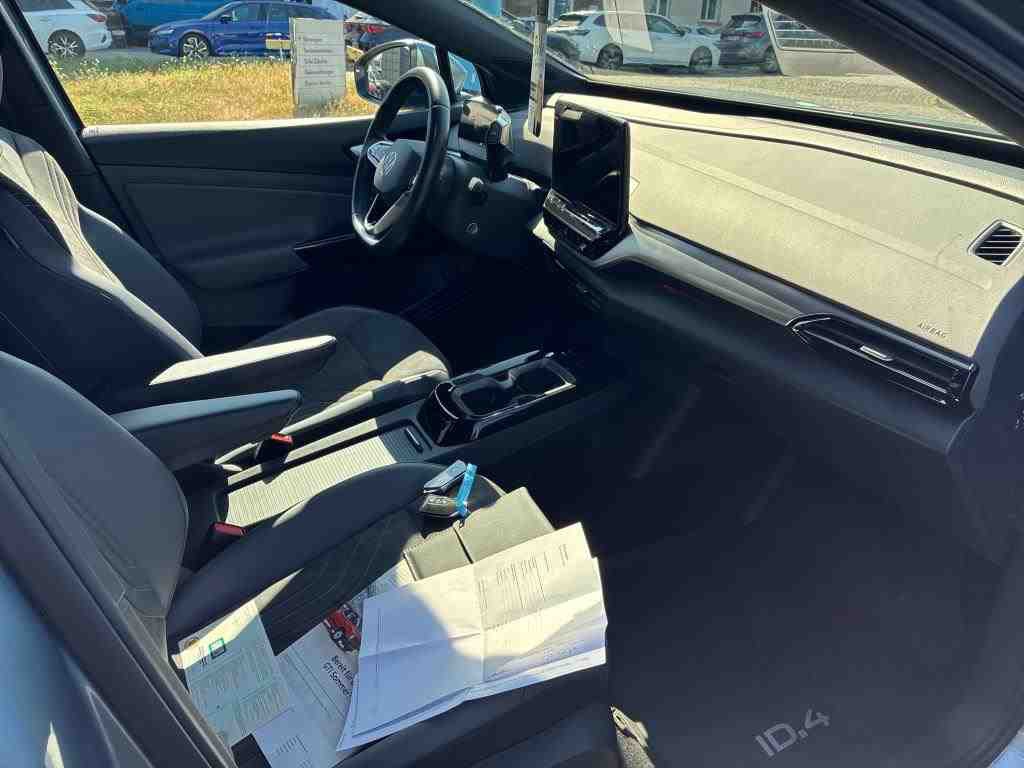 Volkswagen ID.4 Pro Performance NAVI SHZ RFK ACC 5