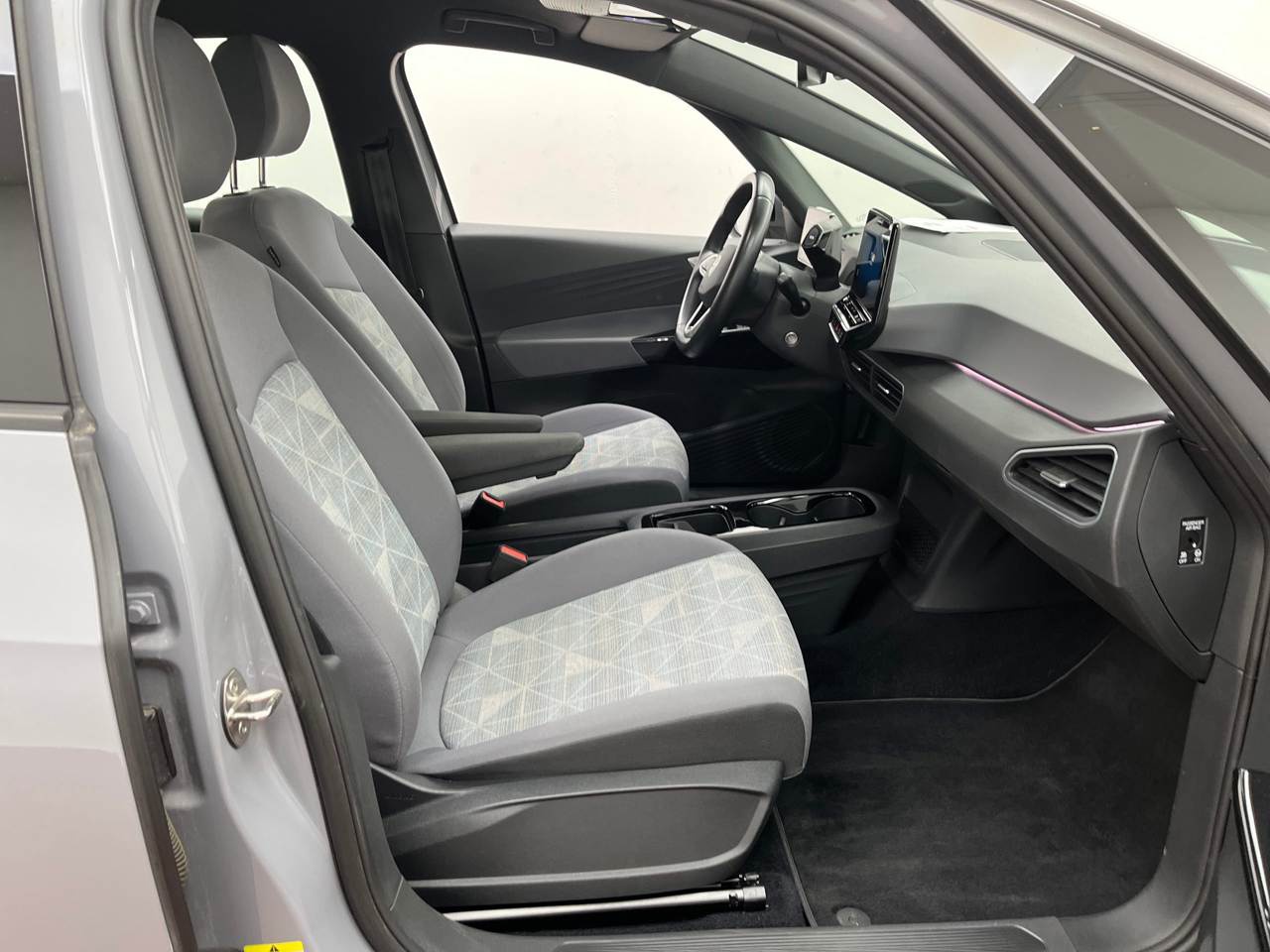 Volkswagen ID.3 NAVI KLIMAAUT LED SHZ PDC 6
