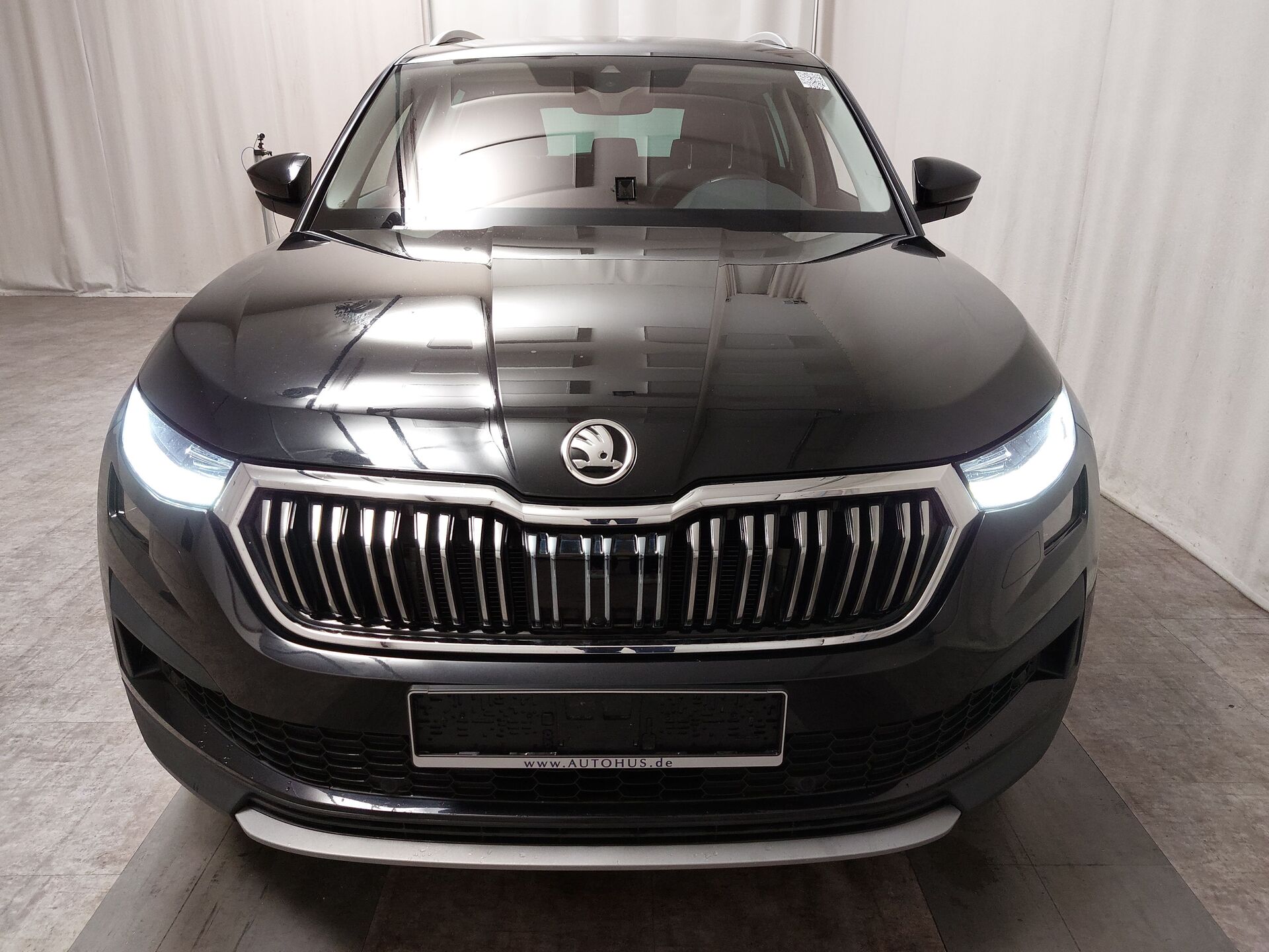Skoda 2.0 TDI 2.0 TDI Style LEDER NAVI LED RADIO AID 5