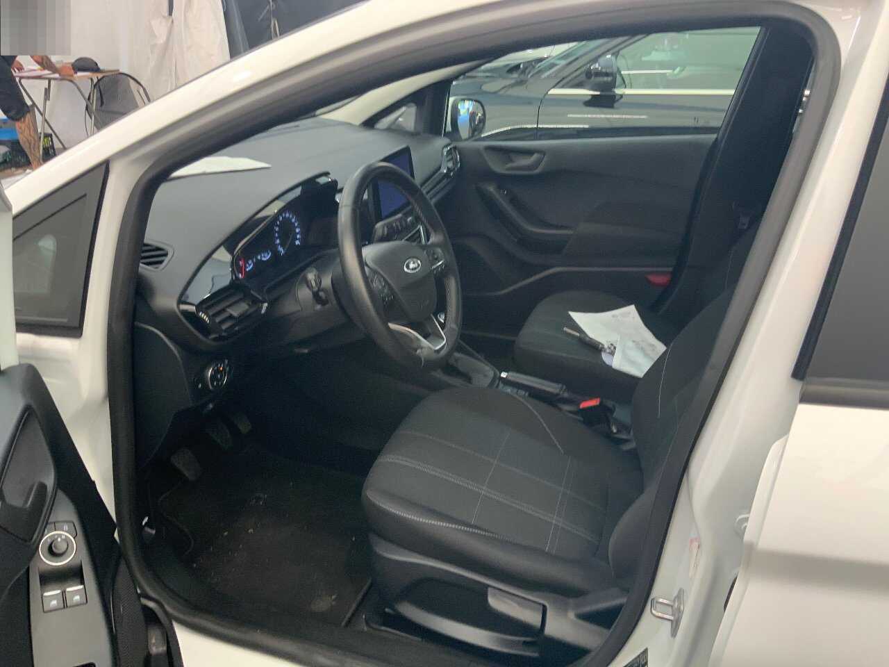 Ford Fiesta 1.0 EB Cool&Connect NAVI KLIMAAUT SHZ PDC BT 6