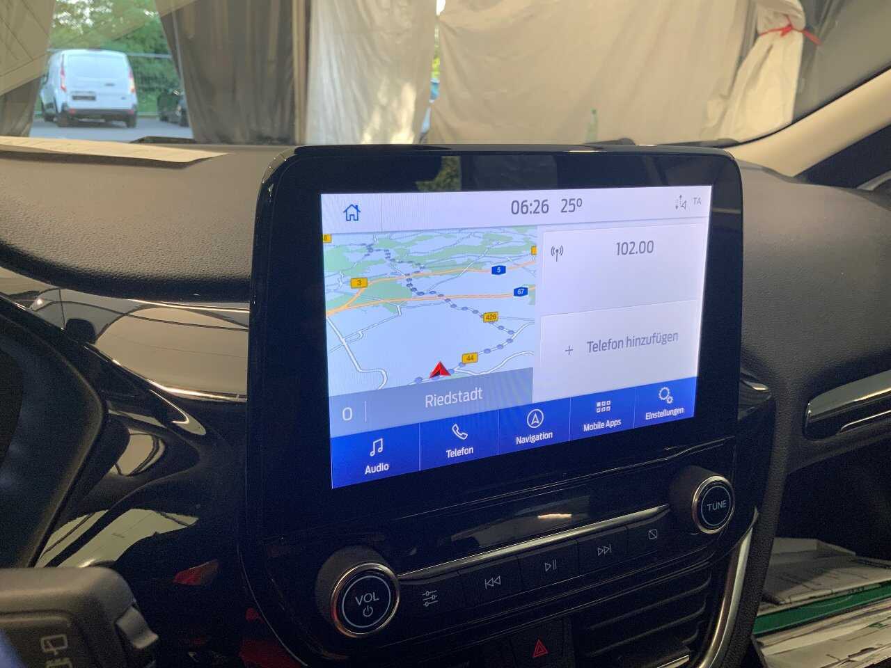 Ford Fiesta 1.0 EB Cool&Connect NAVI KLIMAAUT SHZ PDC BT 10