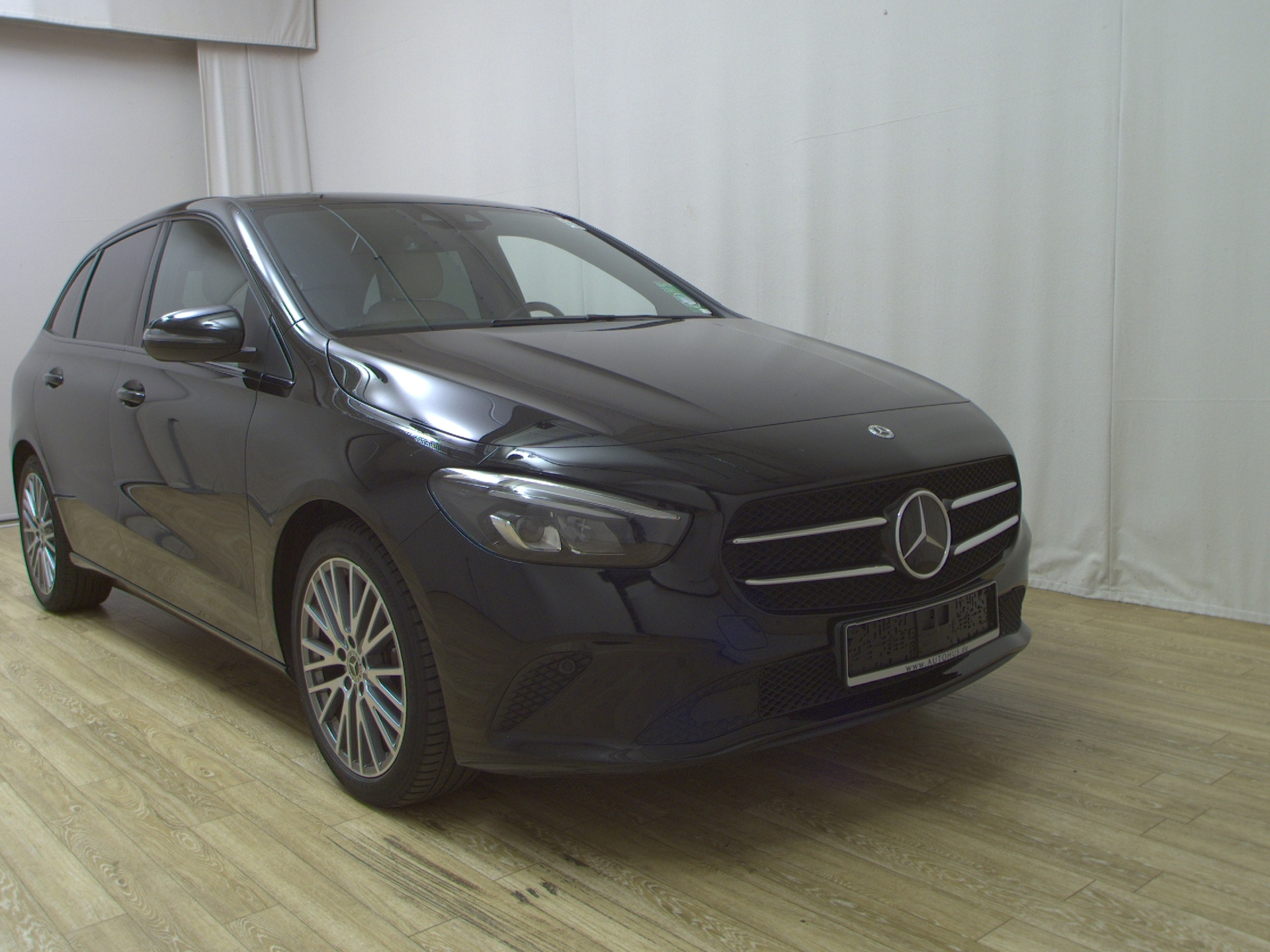 Mercedes-Benz B 220 d Navi LED Leder Shz RFK 3