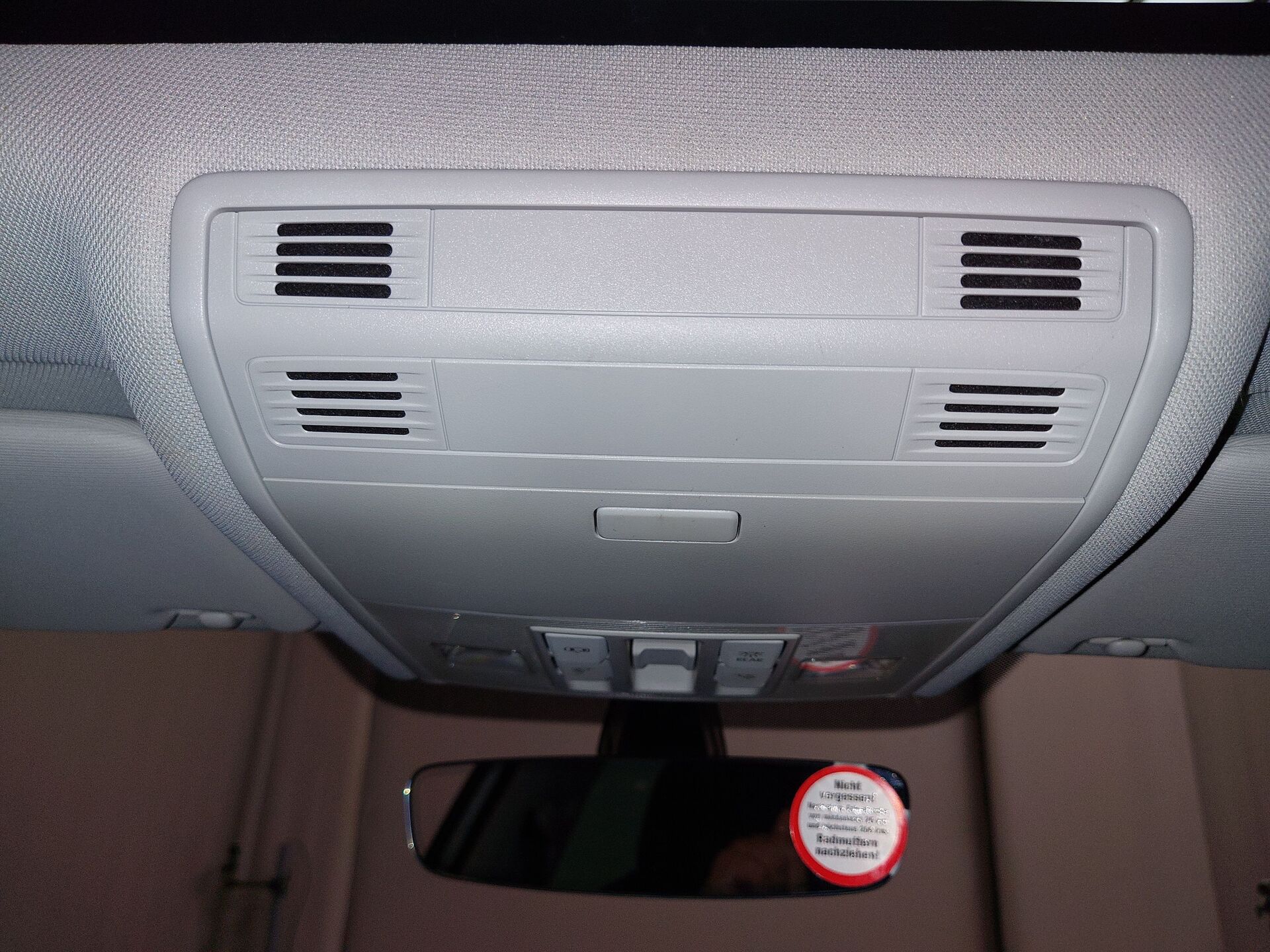 Volkswagen Golf-7 2.0 TDI Highline NAVI KLIMA LED RADIO MFL 15