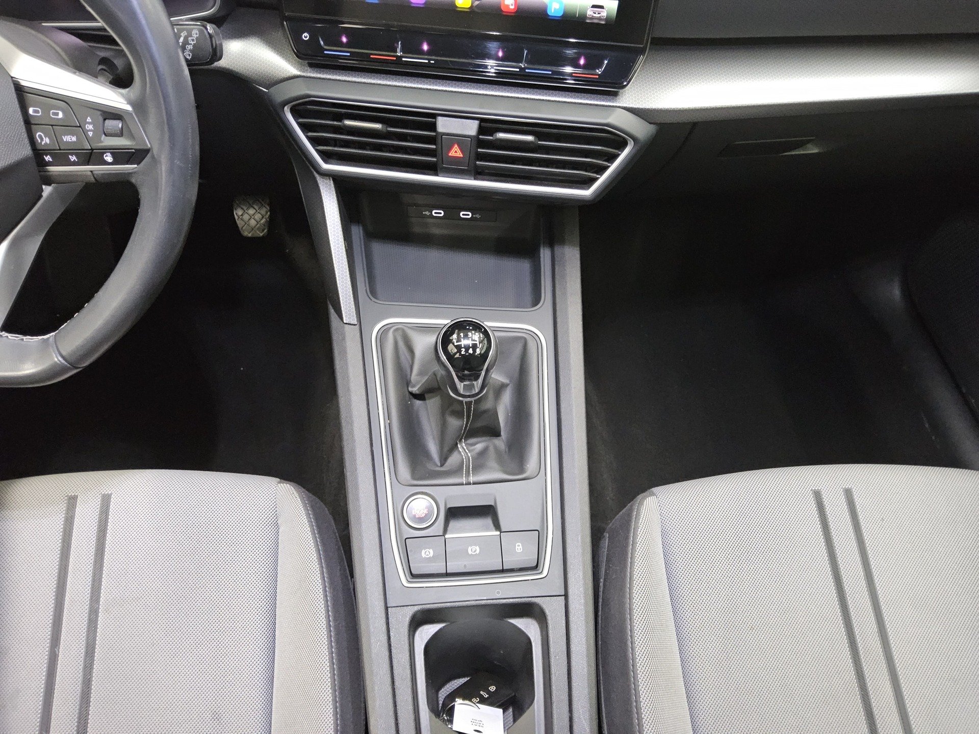 Seat Leon Sportstourer 2.0 TDI Style Navi LED Shz vc 6