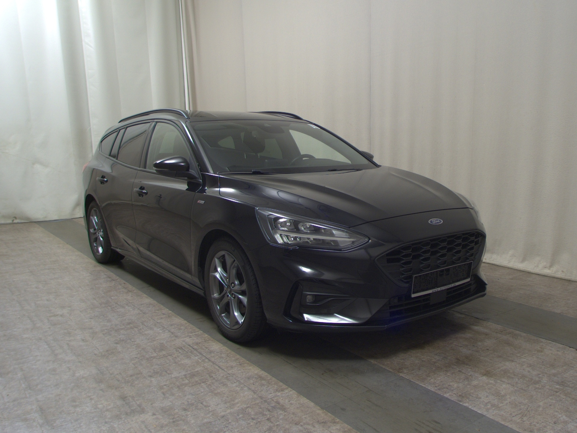 Ford Focus Turnier 2.0 EB ST-Line Navi LED RFK SHZ ACC 3