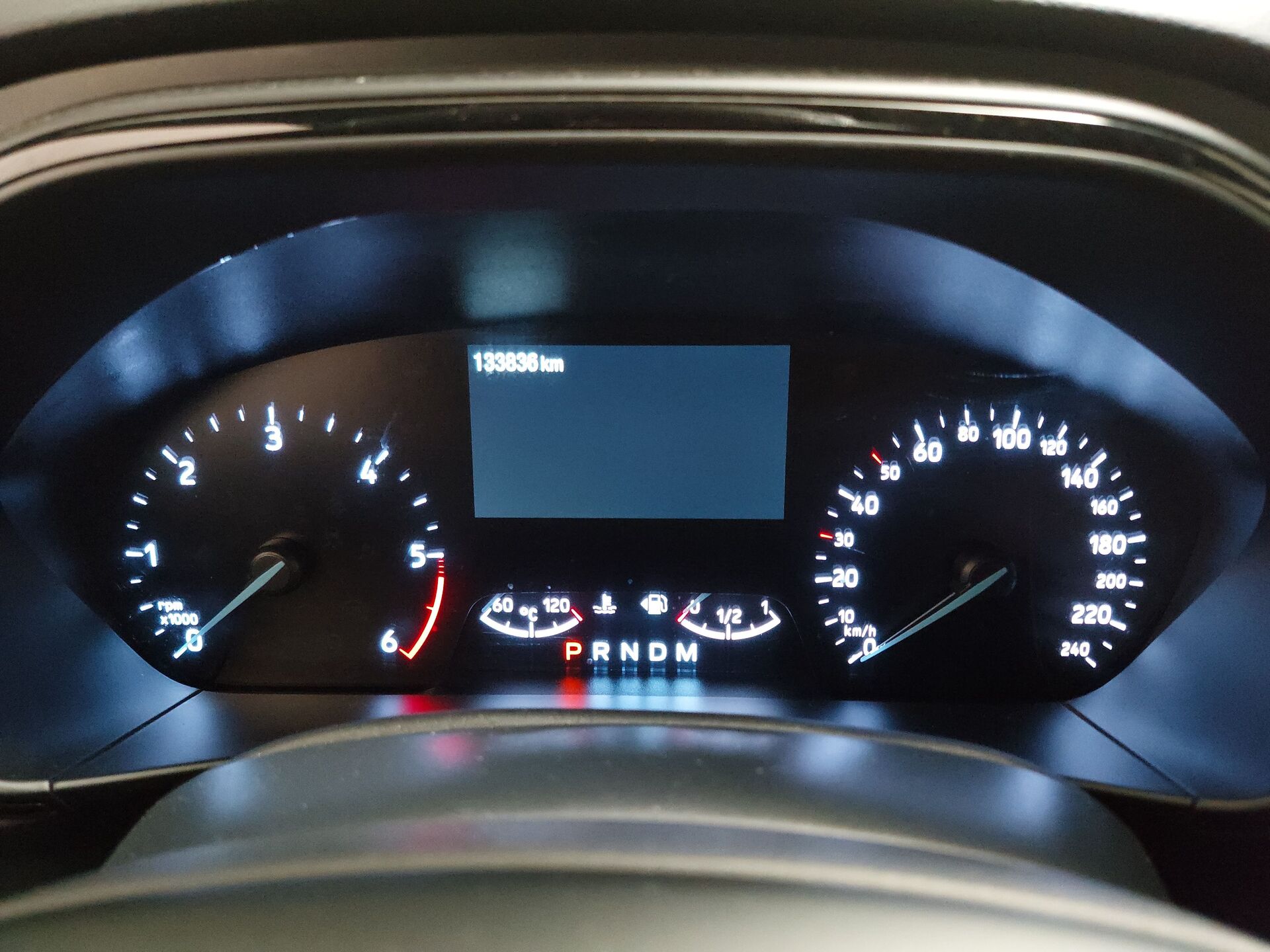 Ford Focus Turnier 2.0 EB ST-Line Navi LED RFK SHZ ACC 17