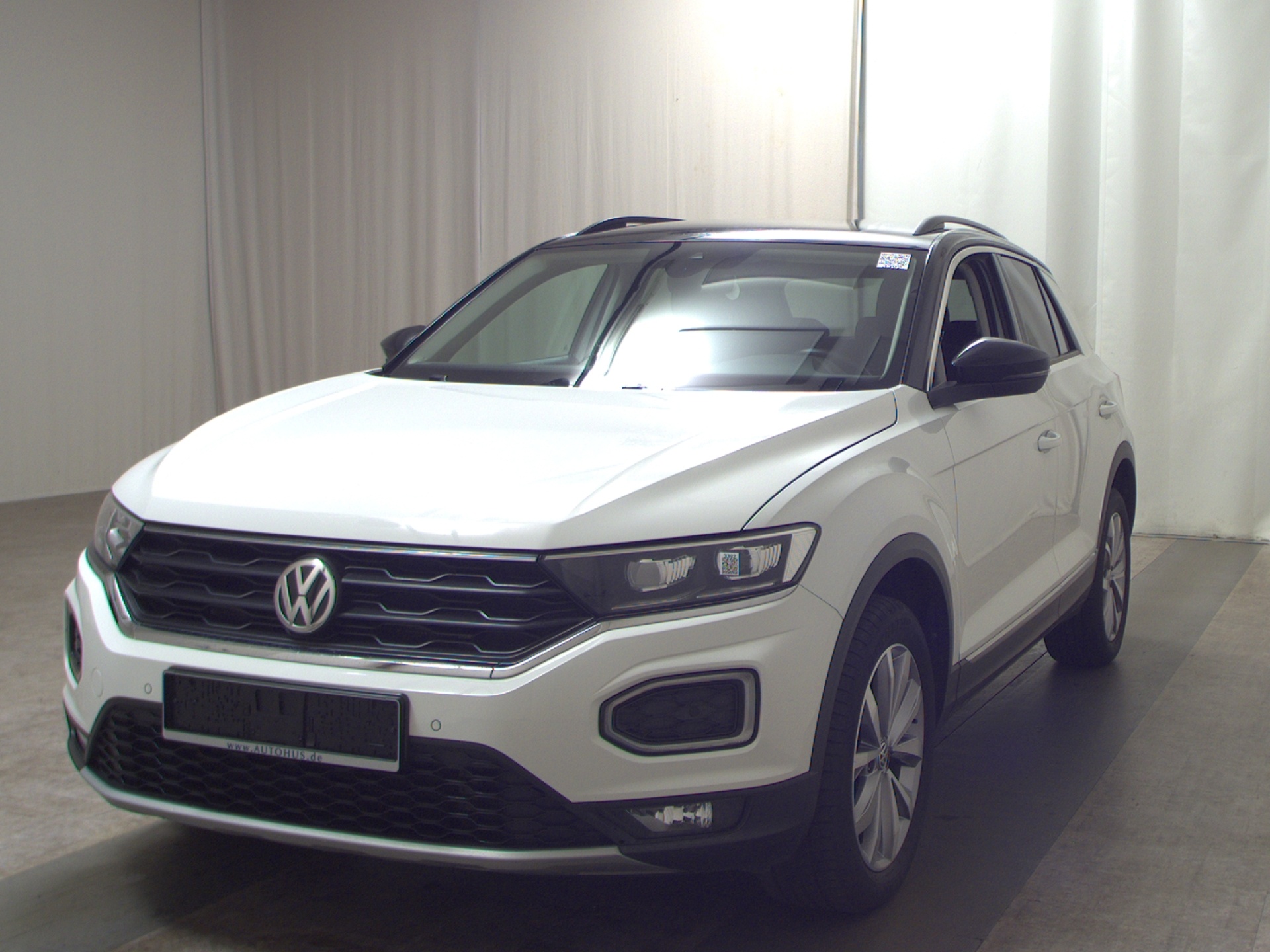 Volkswagen T-Roc 2.0 TDI Style Navi LED AHK PDC ACC 2